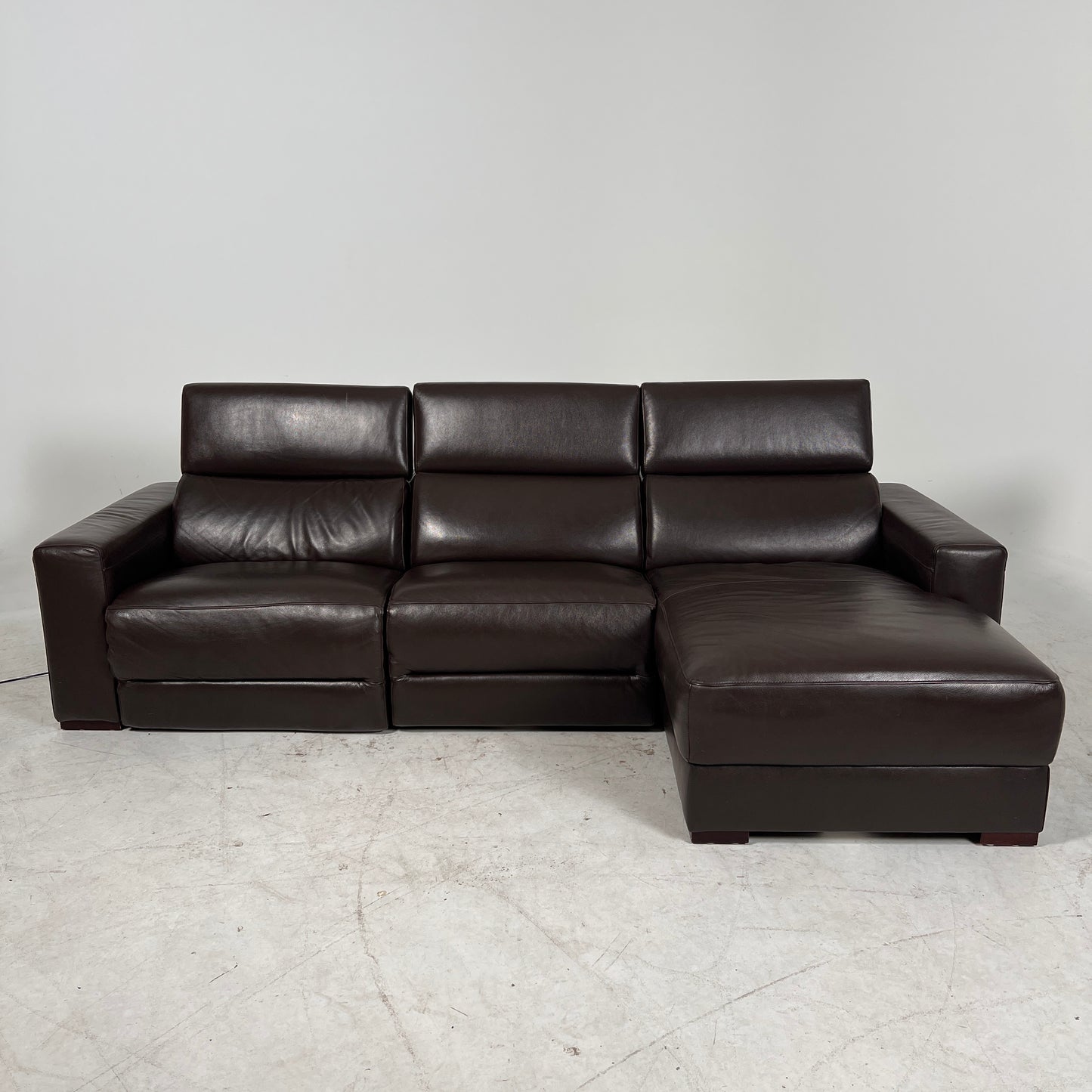 Natuzzi Editions Leather Recliner. reclining L shaped sofa couch. delivery available