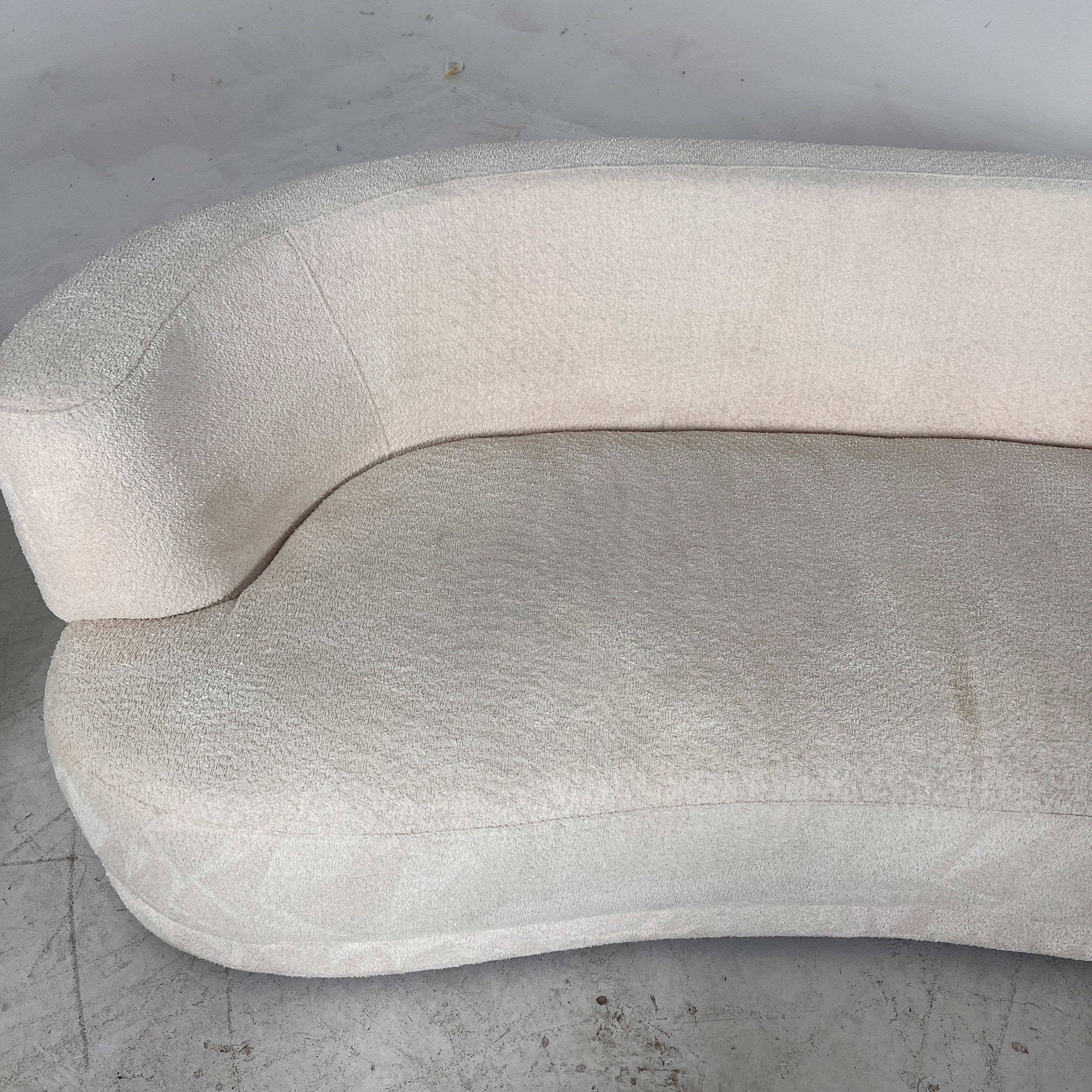 White Boucle Sofa set. 3+1 sofa and chair. delivery available