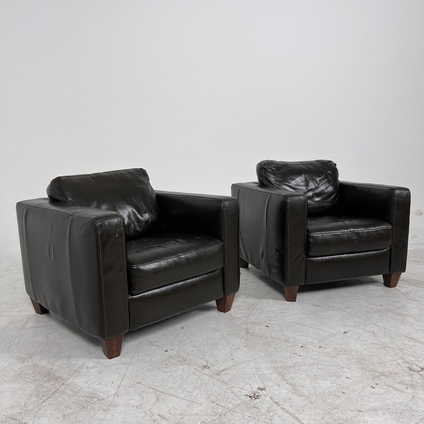 Italsofa Natuzzi matching armchairs. Leather Chairs. Delivery available