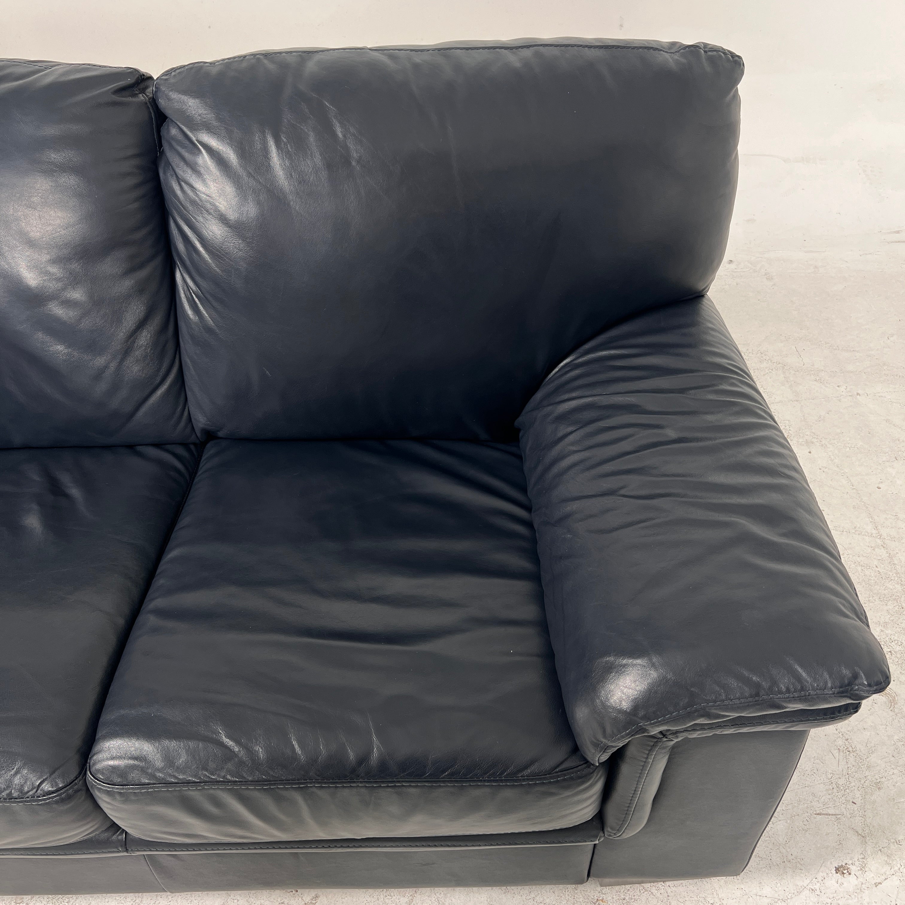 Scan Design Leather sofa Set. 3+2 couch loveseat set. delivery available