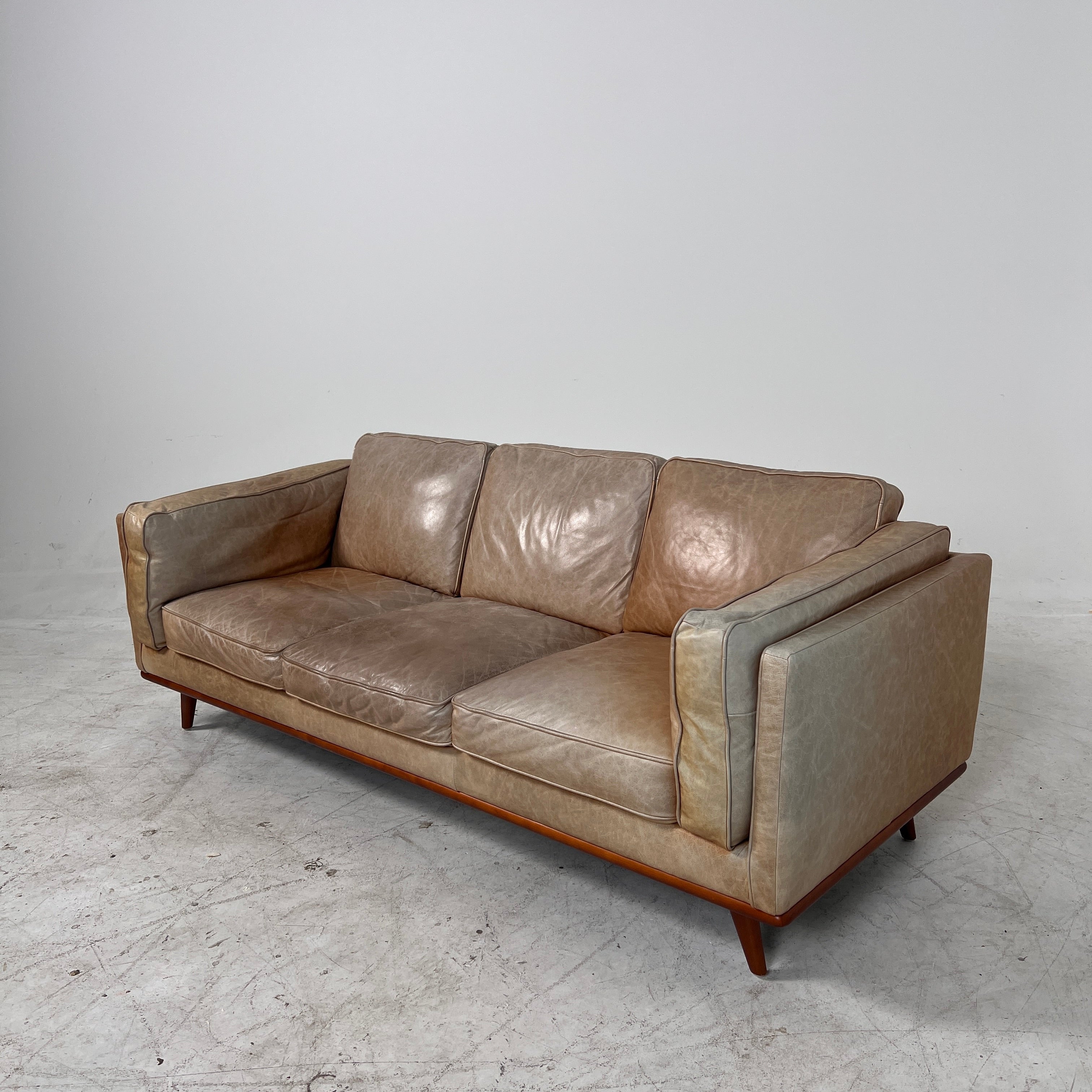 Structube Rowan leather Sofa. Mid century modern couch. delivery available