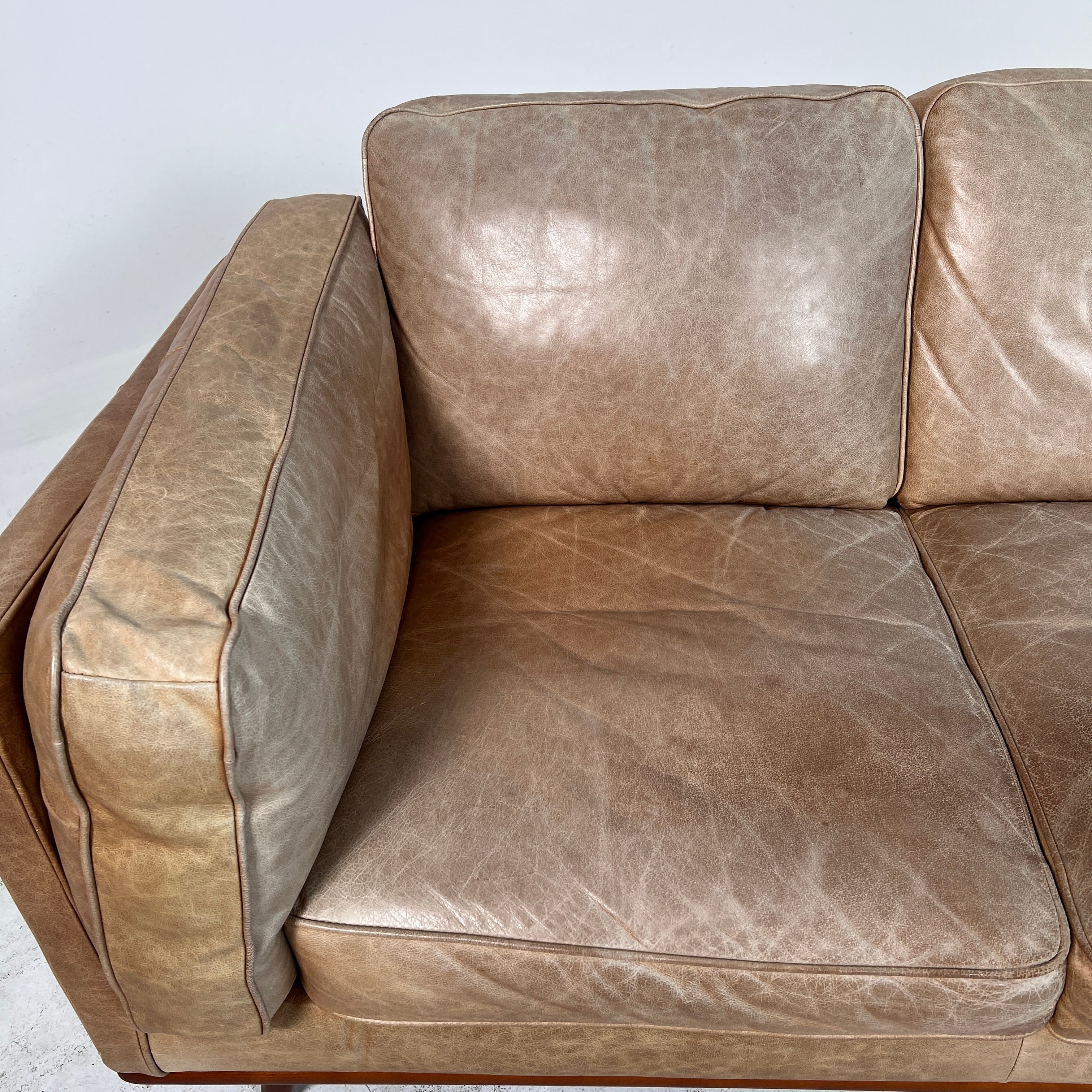 Structube Rowan leather Sofa. Mid century modern couch. delivery available