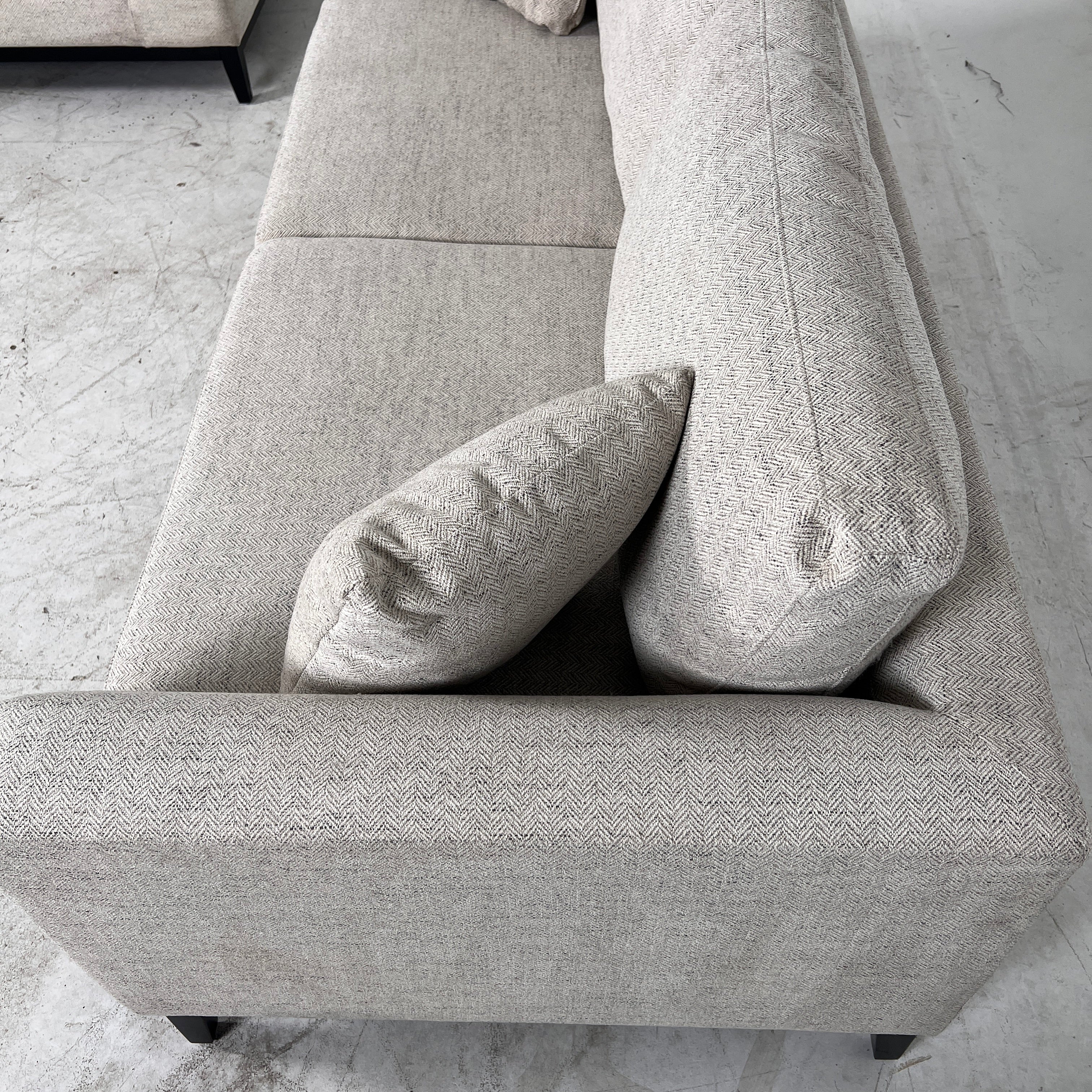 Thomasville Matching Sofas. Identical fabric loveseat couch. delivery available