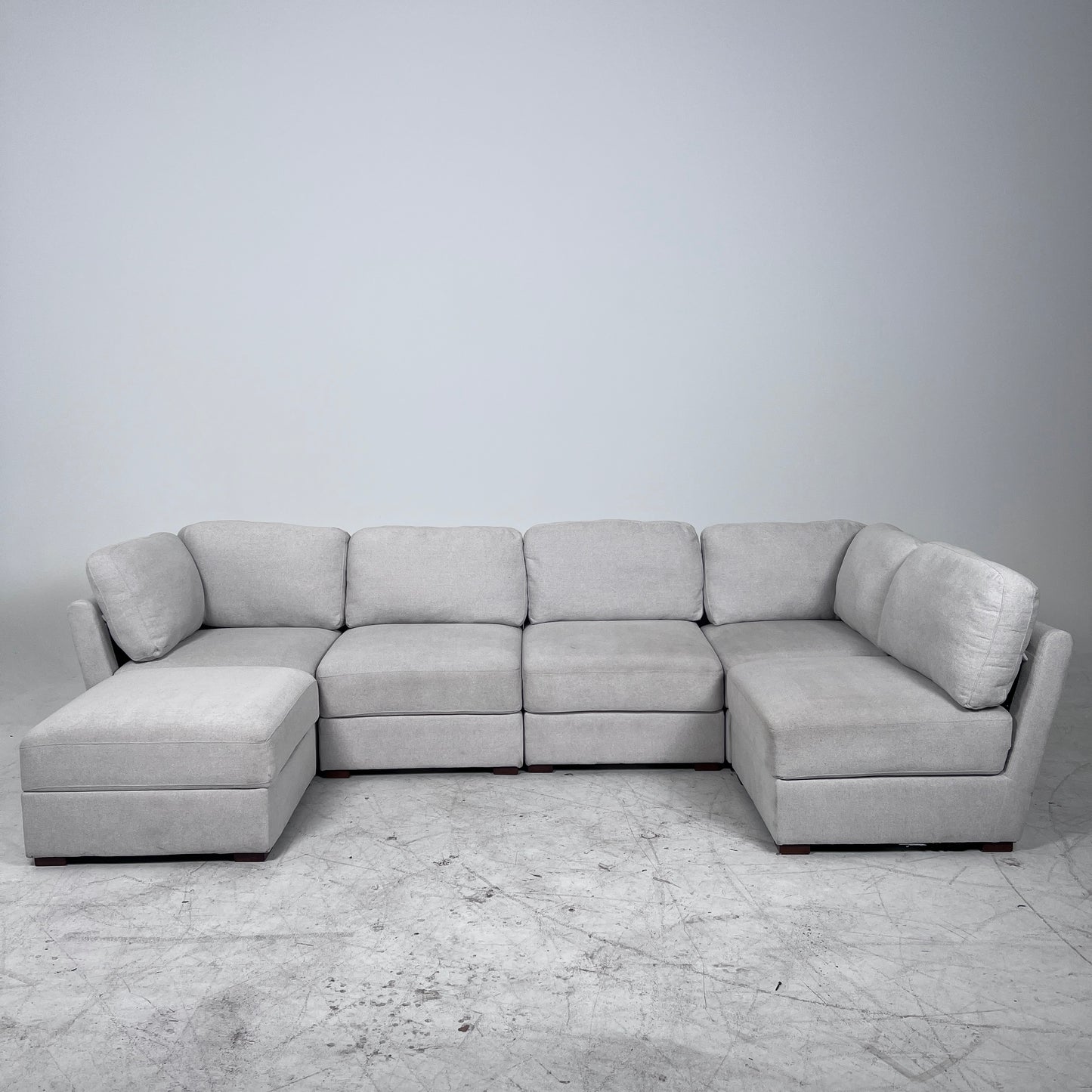 6 piece Thomasville modular sectional. Adjustable sofa couch. delivery avialable