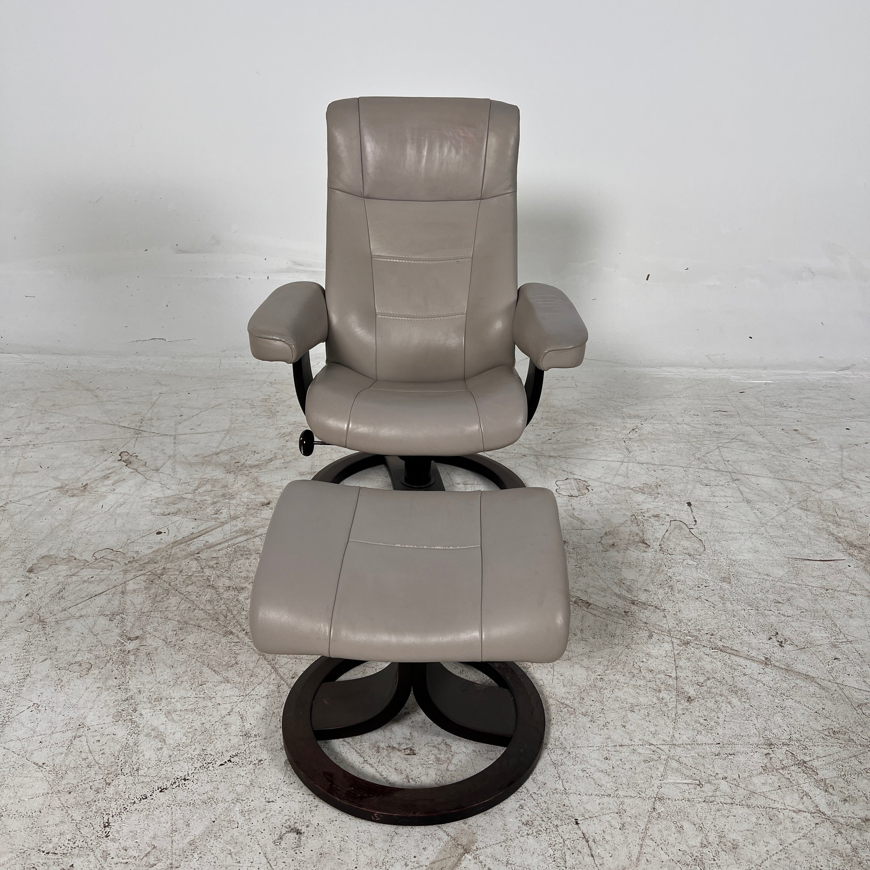 IMG leather recliner chair and ottoman. Reclining armchair. Delivery available