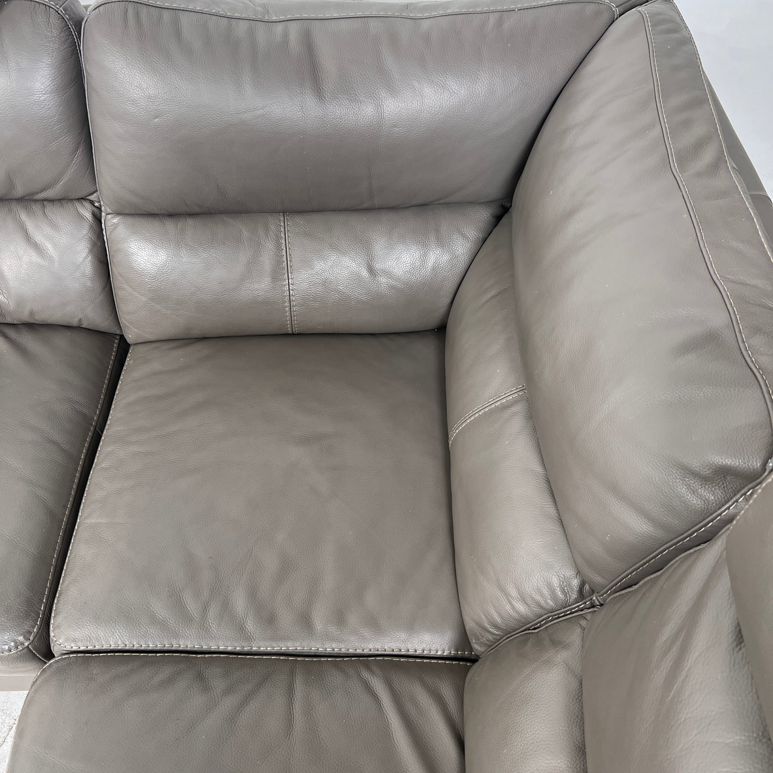 Power Reclining Sectional. Leather L shaped sofa couch. Delivery available