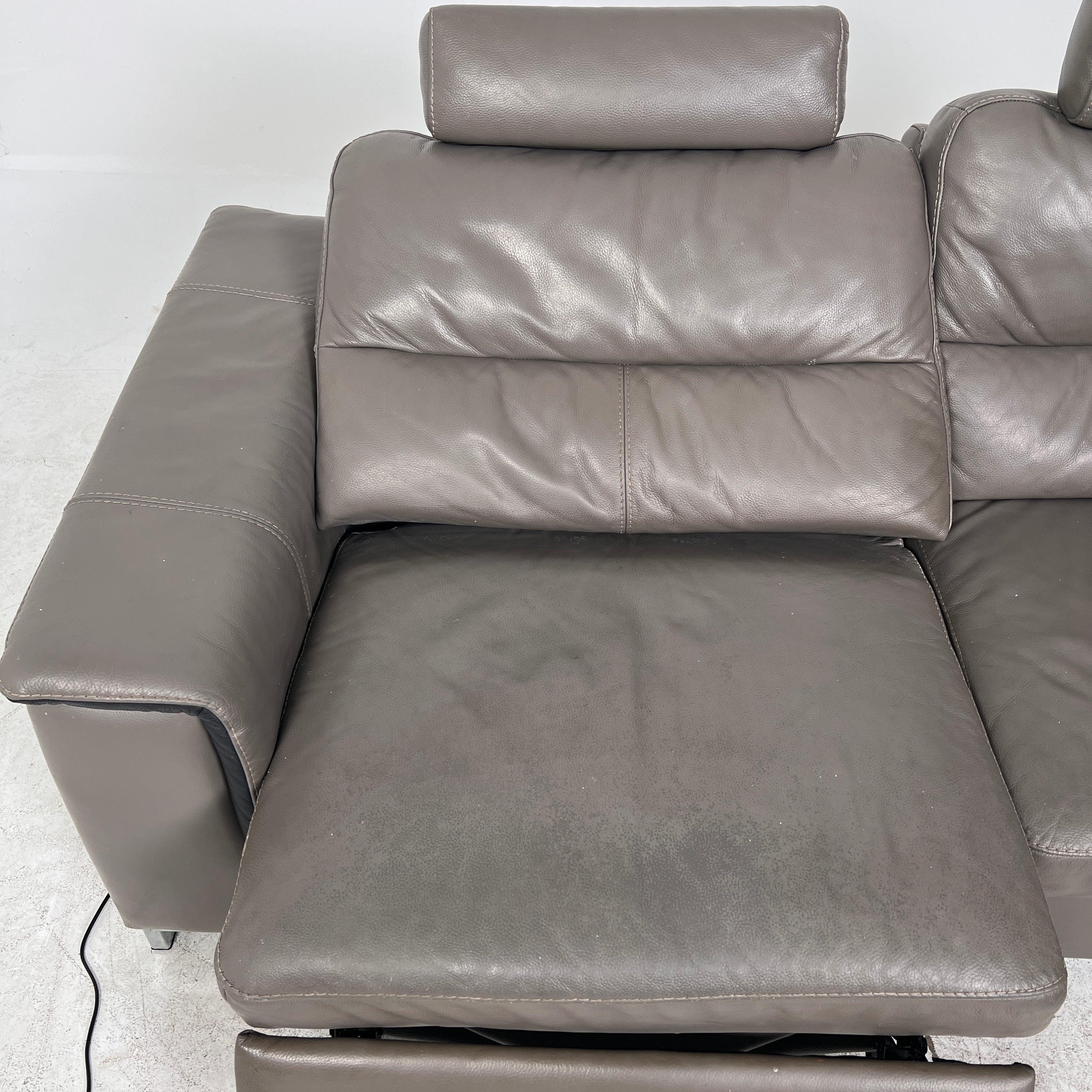 Power Reclining Sectional. Leather L shaped sofa couch. Delivery available