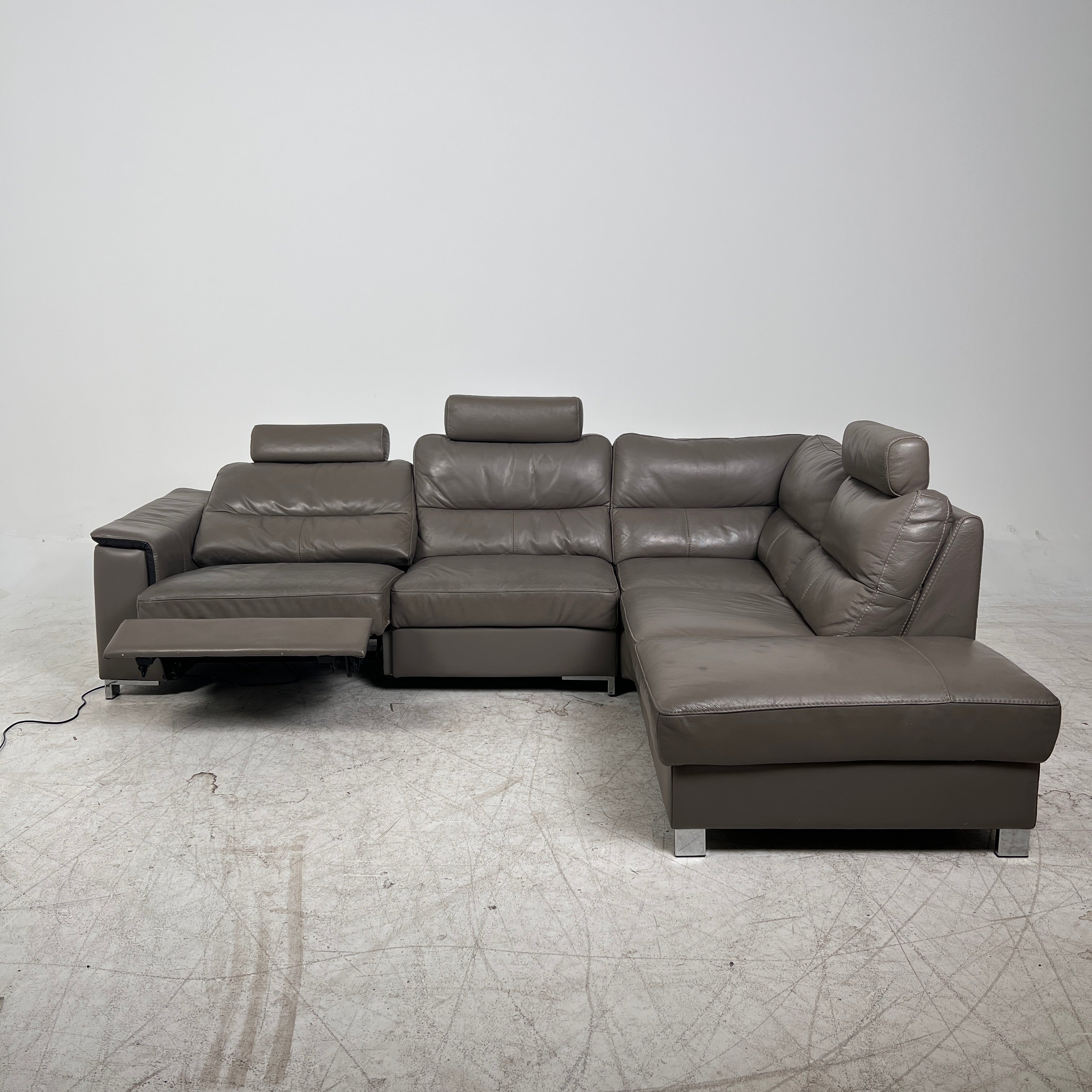 Power Reclining Sectional. Leather L shaped sofa couch. Delivery available