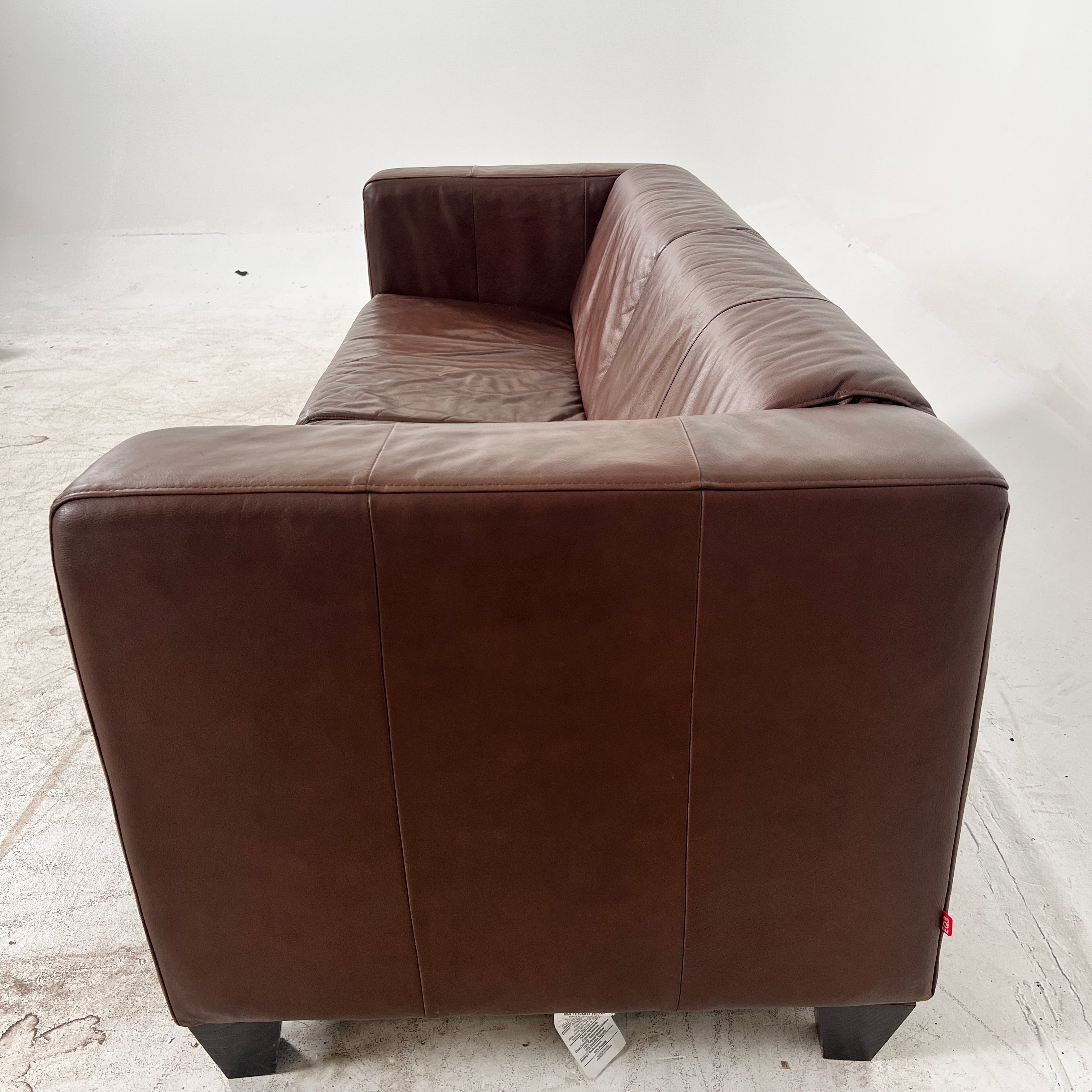 EQ3 leather Sofa couch. Top grain leather loveseat. Delivery available