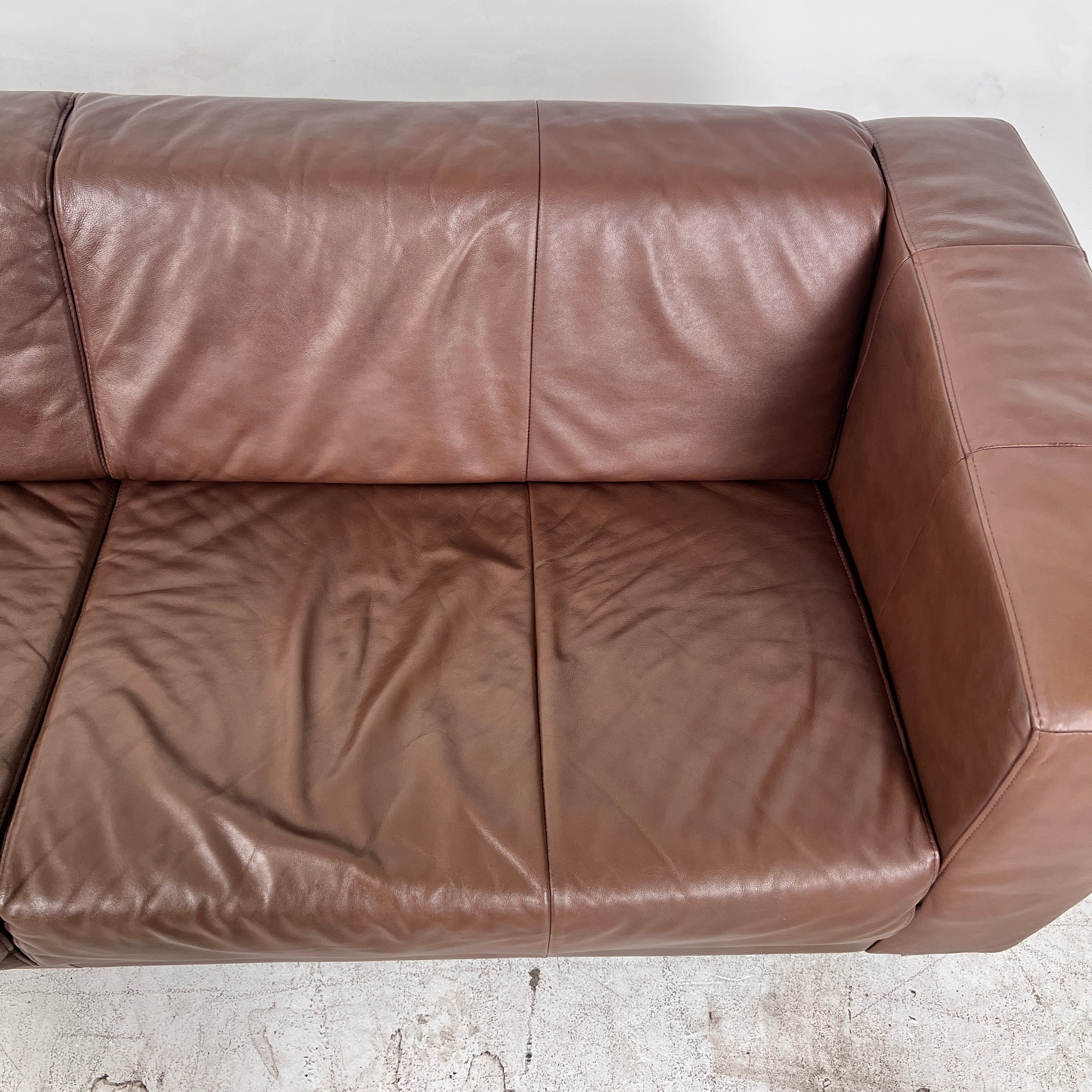 EQ3 leather Sofa couch. Top grain leather loveseat. Delivery available