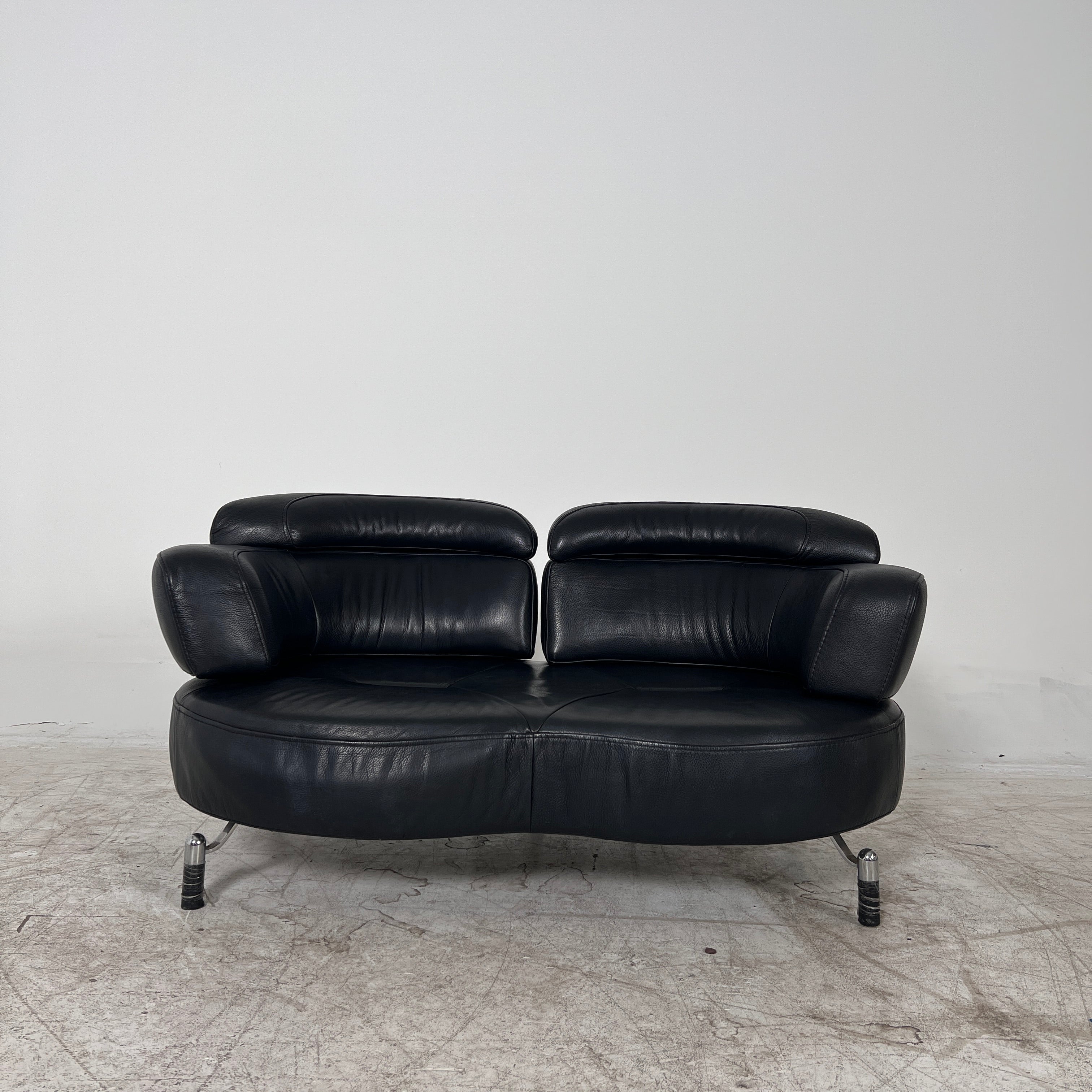 High End Italian loveseat. Full grain 2 seater sofa. Delivery available