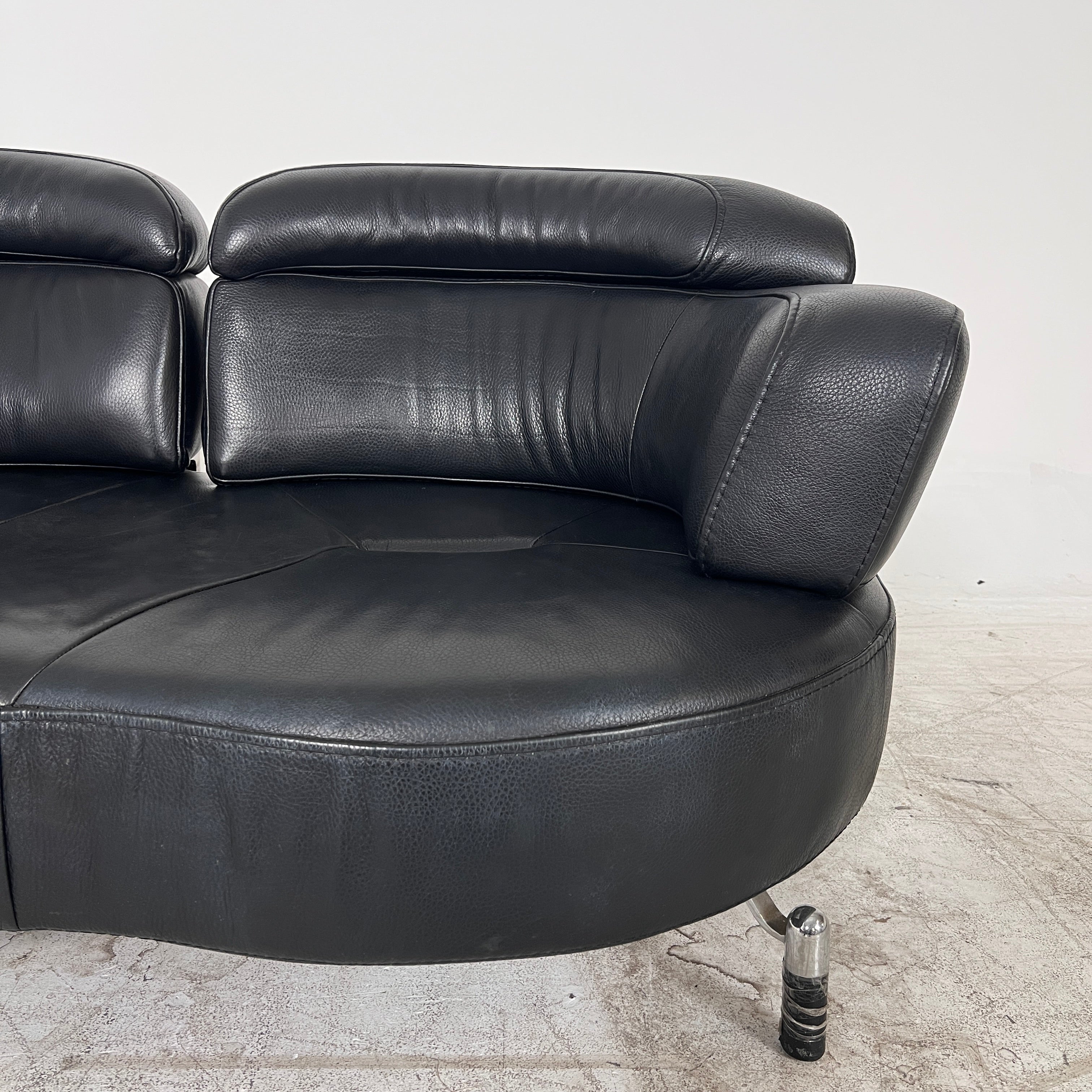 High End Italian loveseat. Full grain 2 seater sofa. Delivery available