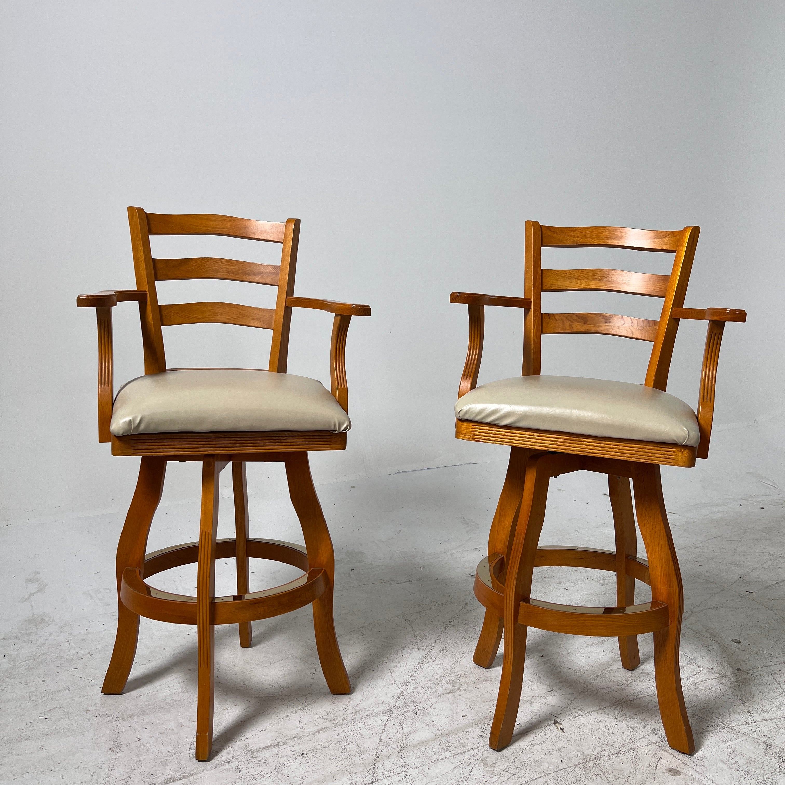Mid Century Modern Barstools. 2 counter Stools. Delivery available