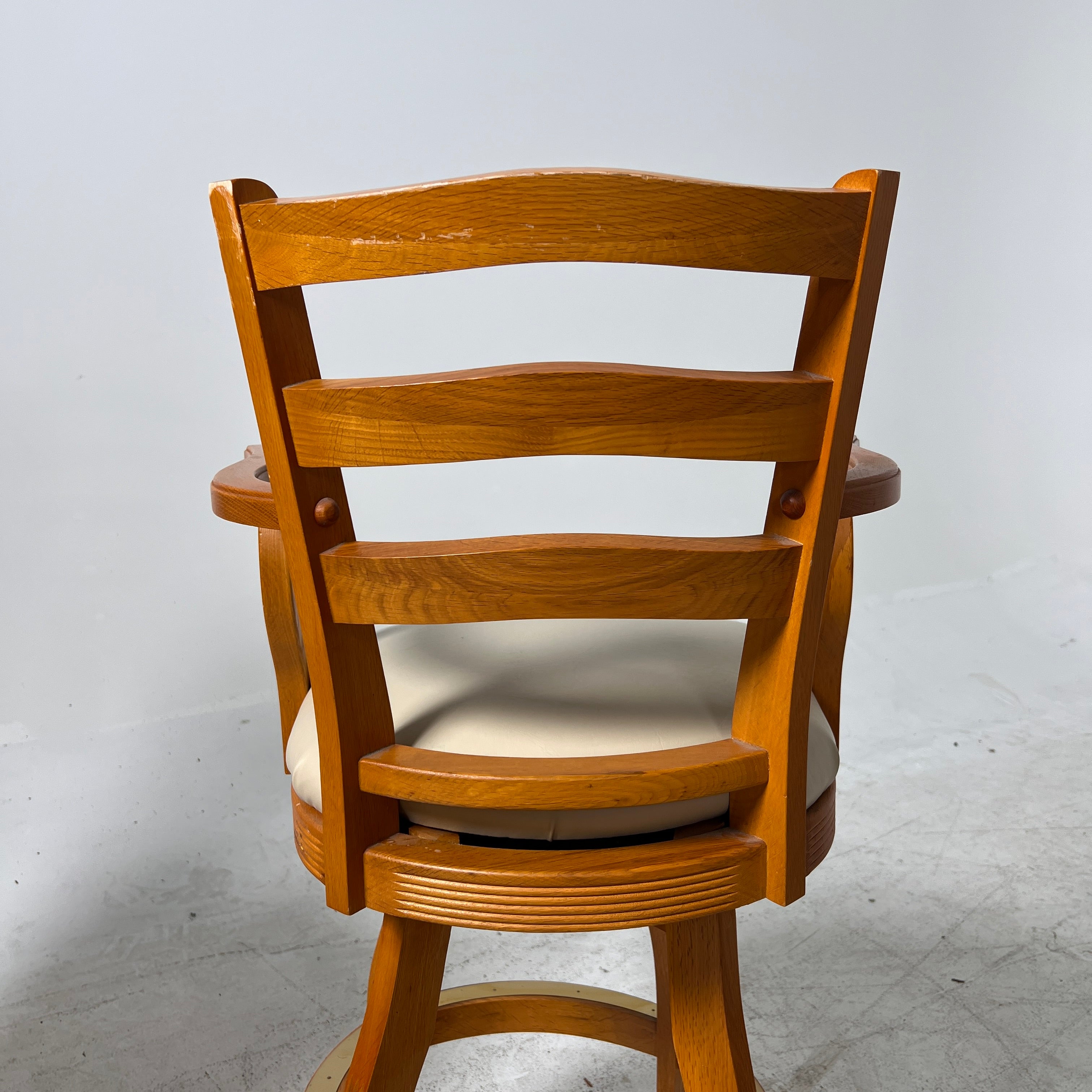 Mid Century Modern Barstools. 2 counter Stools. Delivery available
