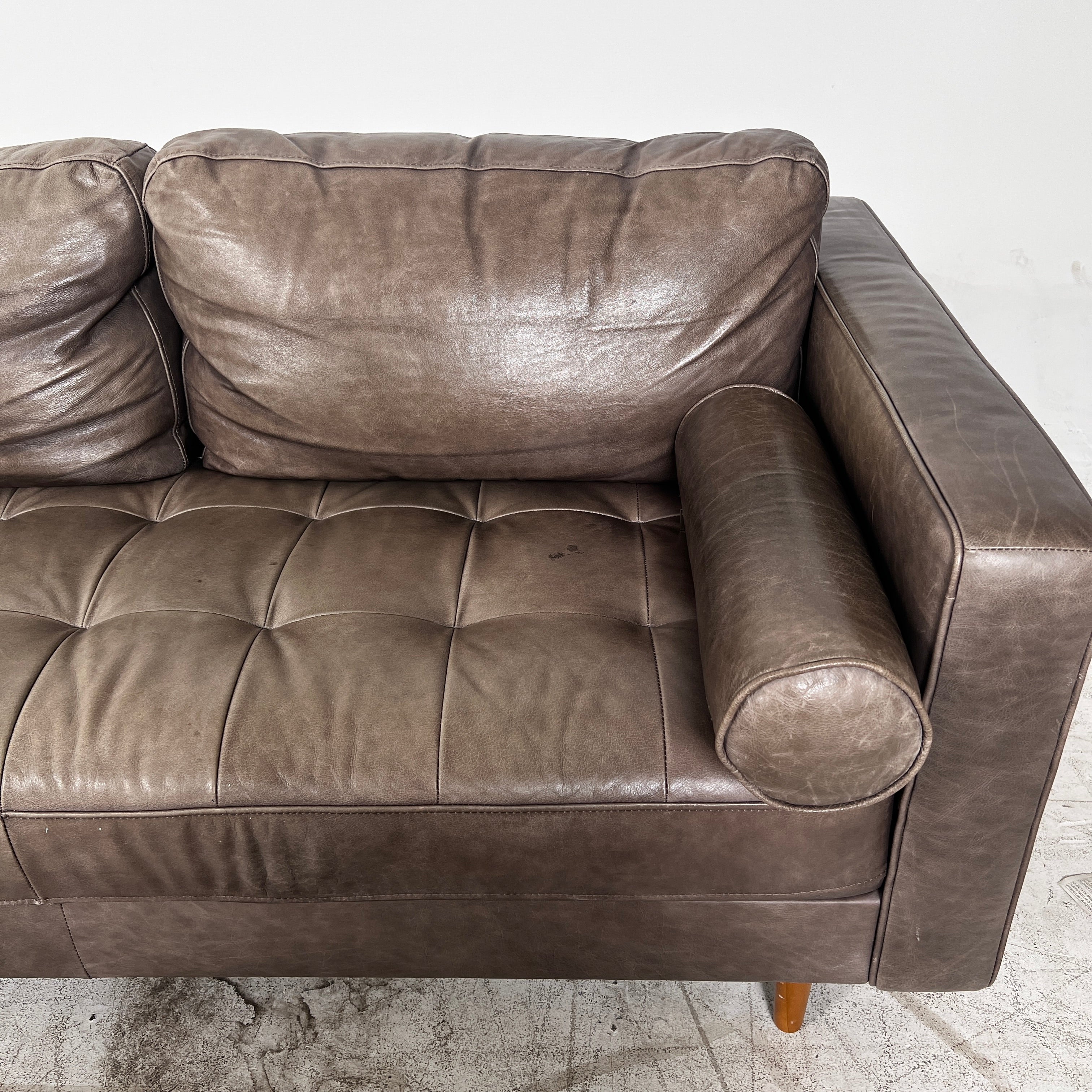 Structube Kinsey leather Sectional. L shaped sofa couch. Delivery available
