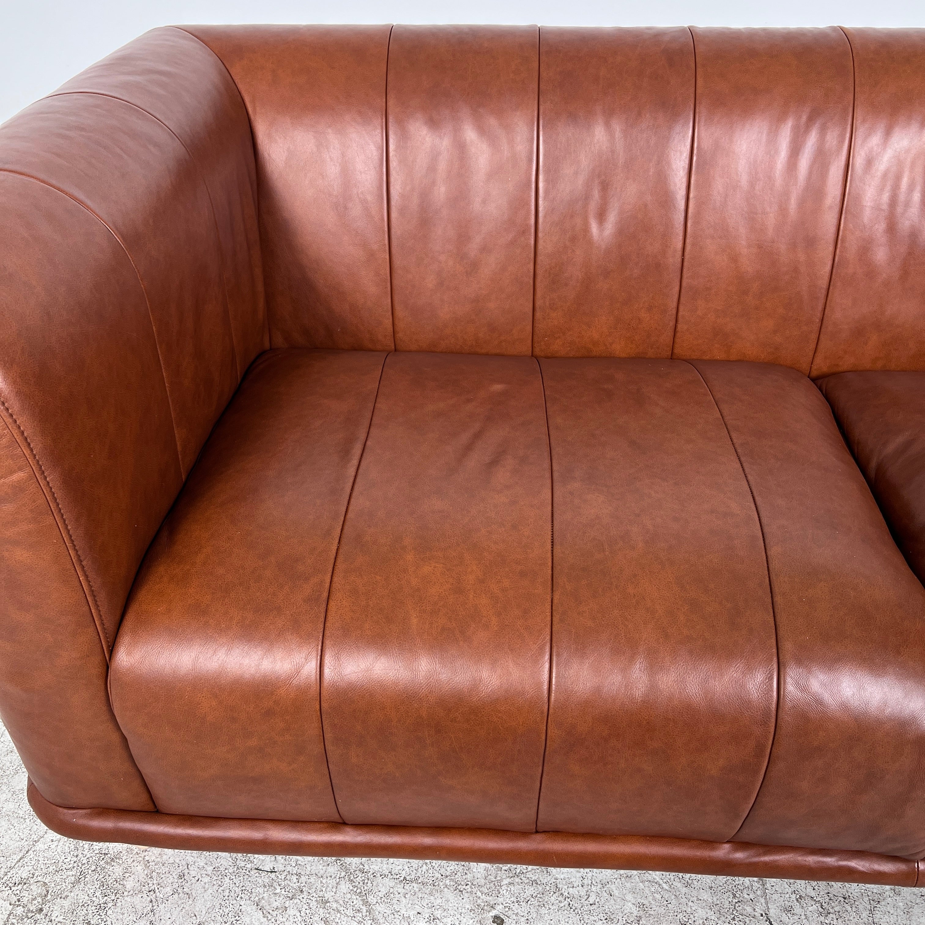Ikea ViskaFors leather sofa. Cognac sofa couch. Delivery available