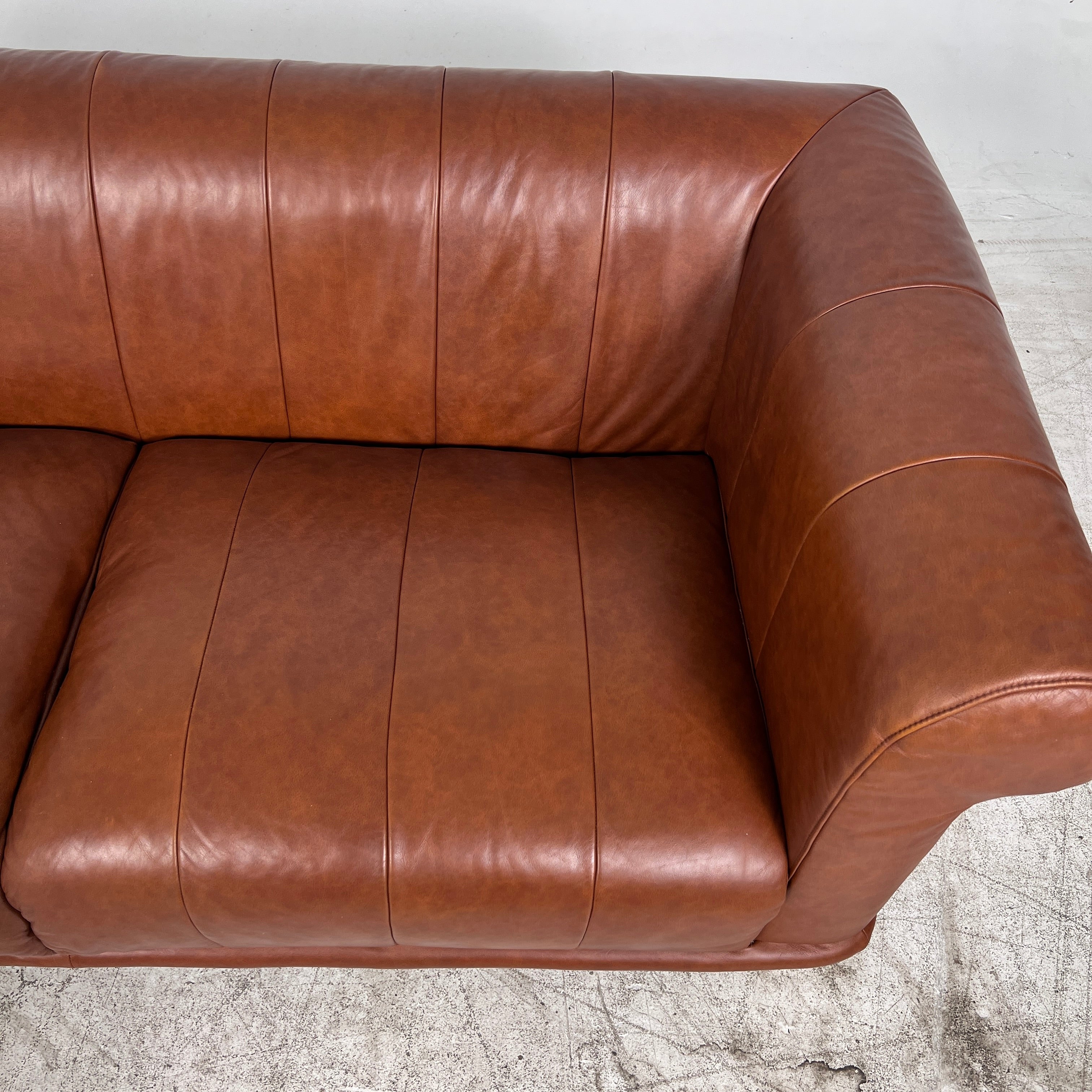 Ikea ViskaFors leather sofa. Cognac sofa couch. Delivery available