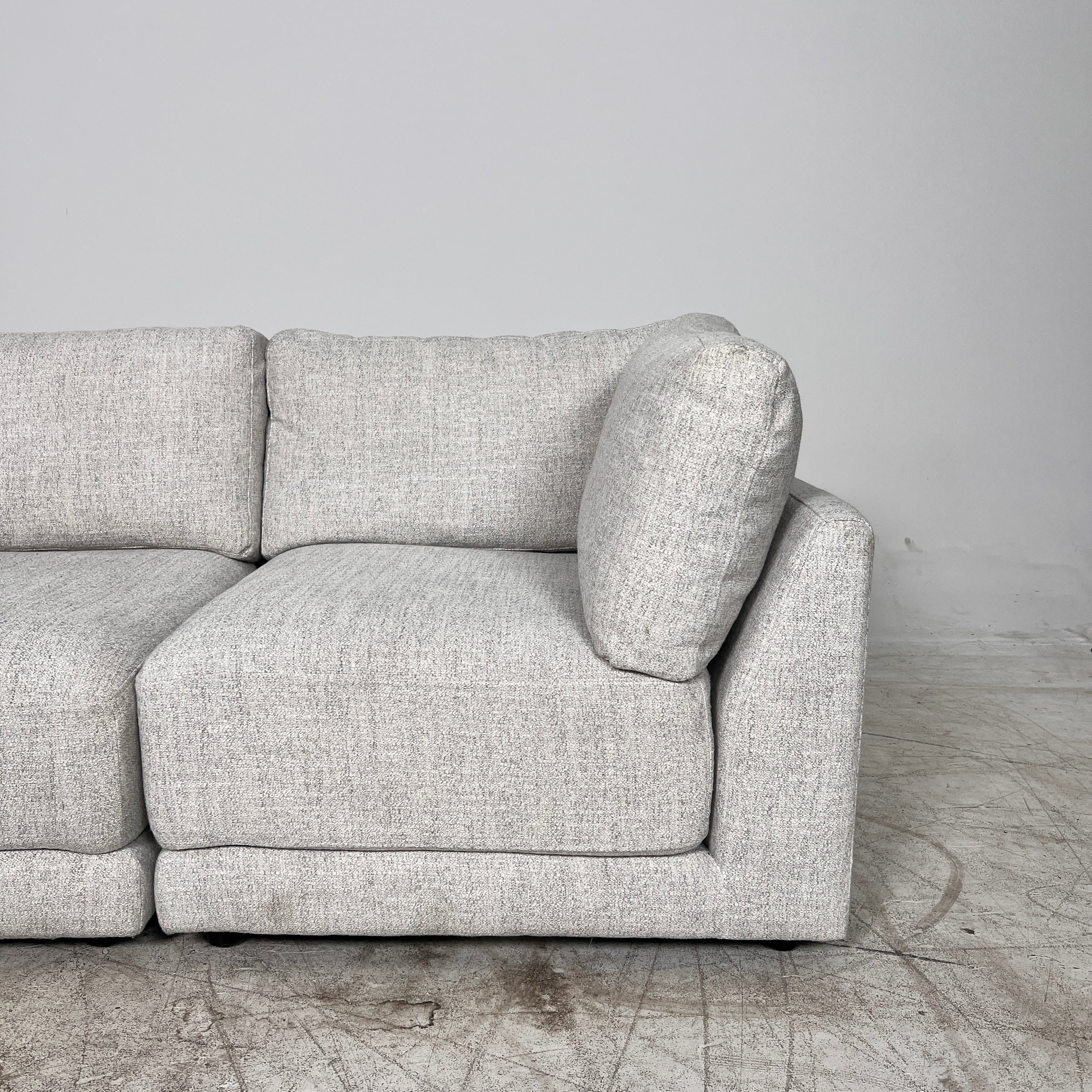 4 piece Thomasville Sectional. L shaped sofa couch. Delivery available