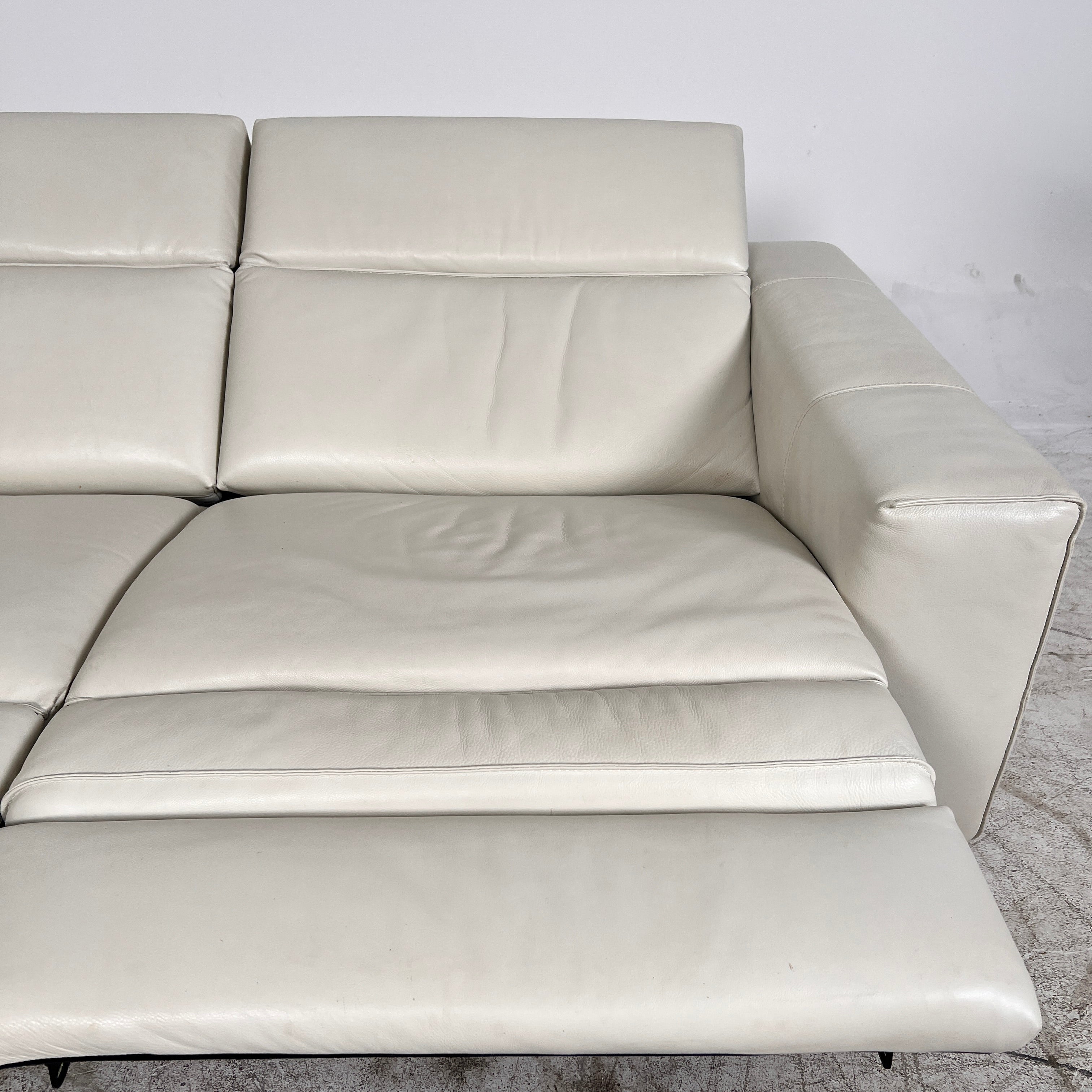 Natuzzi Italia Power Reclining Power Couch Set. 3+2 Electric