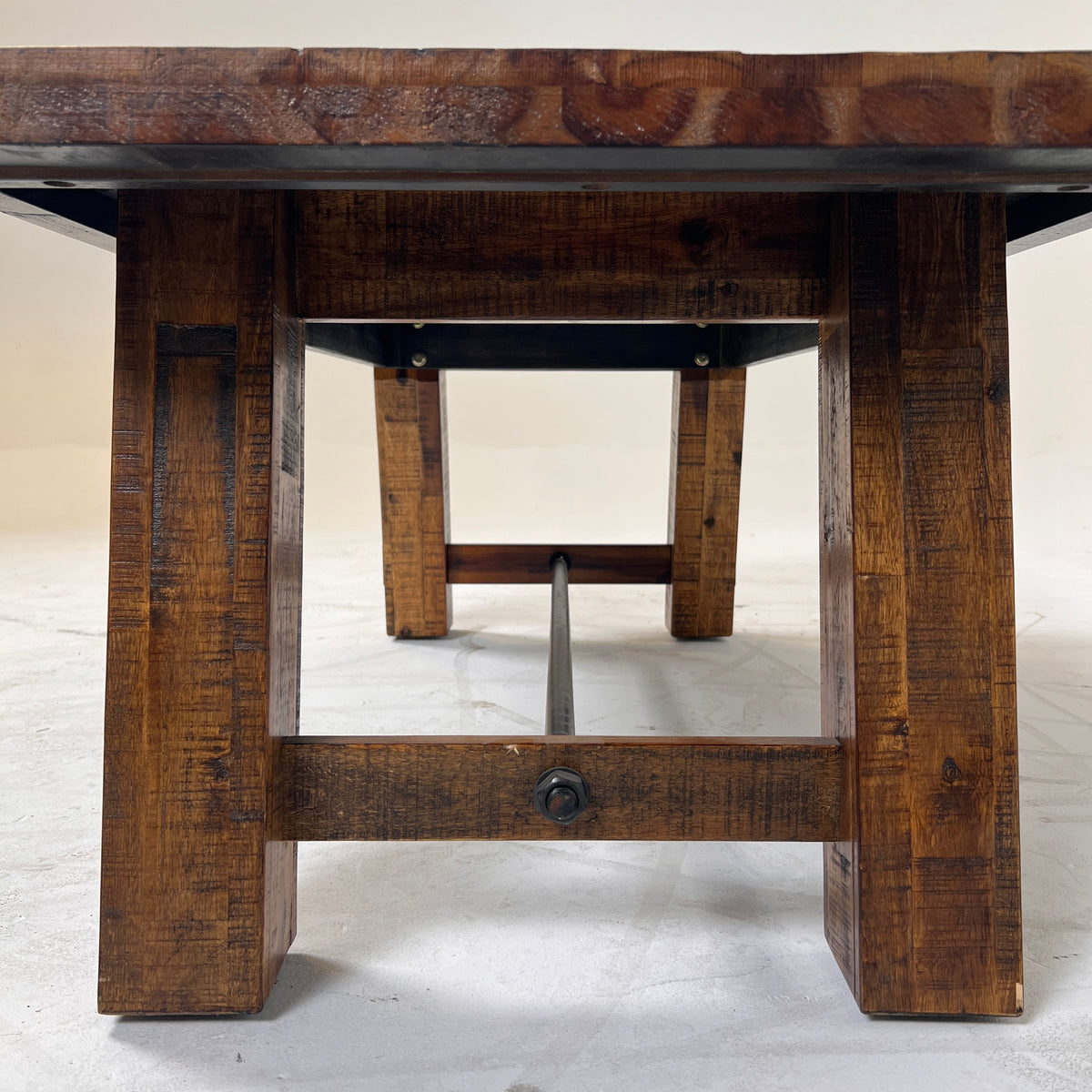 Wooden Coffee table. coffee table on wheels. delivery available