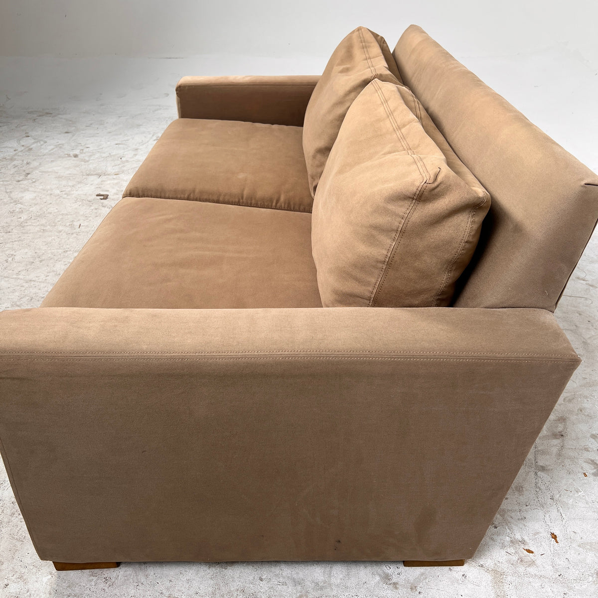 Restoration Hardware Maxwell Sofa. Petite RH Maxwell Couch. Delivery available