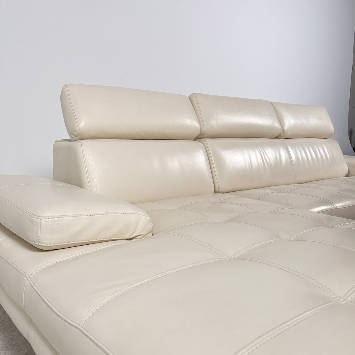 Rozzini Leather Sectional. Real leather L shaped sofa couch. Delivery available