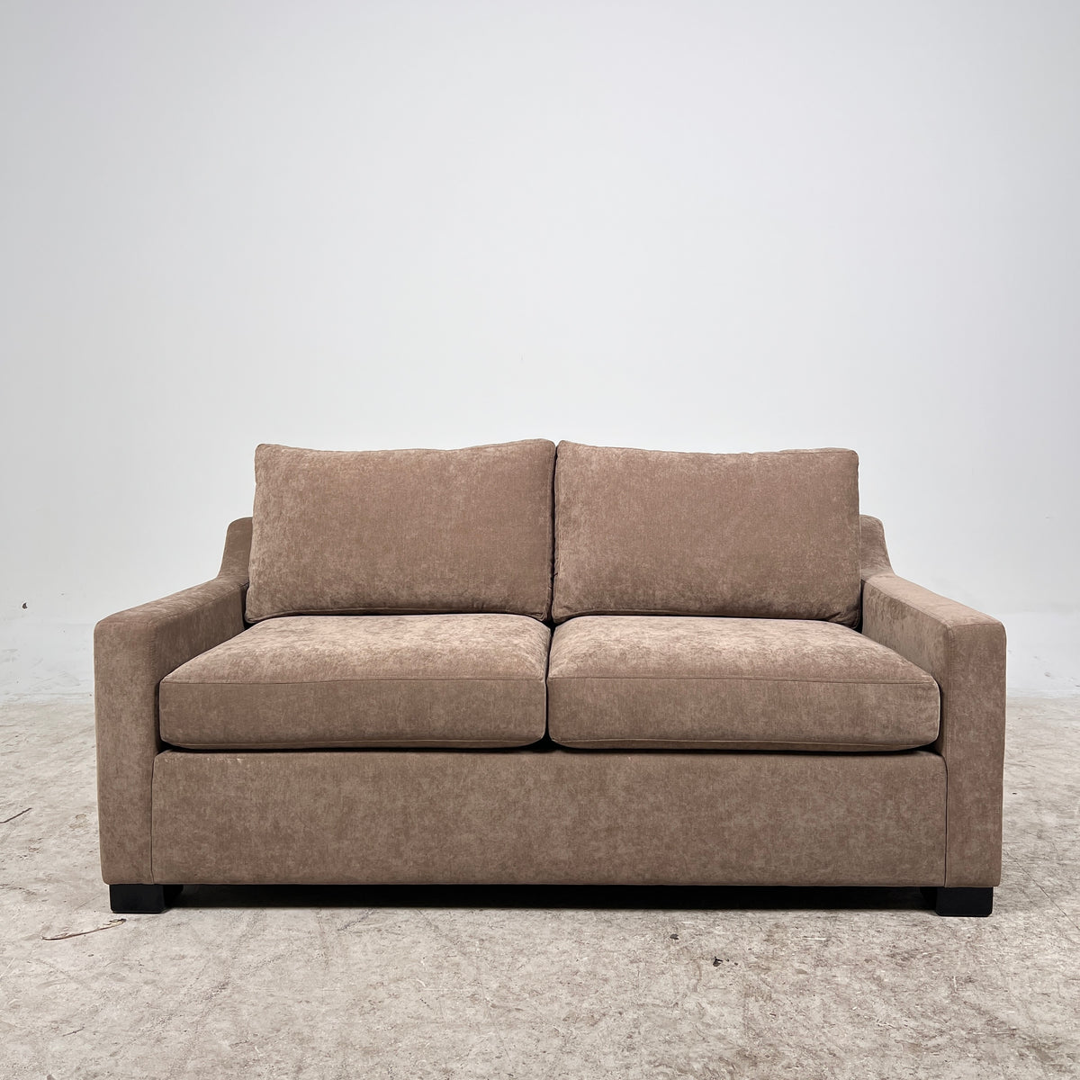 Stylus Pull Out Sofa Bed couch. Apartment size Pull out. Delivery available