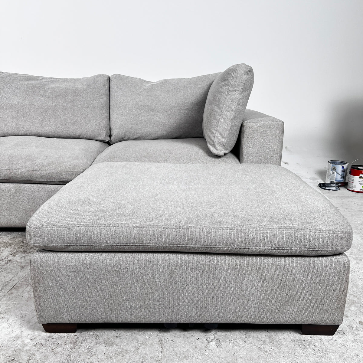 Thomasville Modular Sectional. Reconfigurable sofa couch. Delivery available