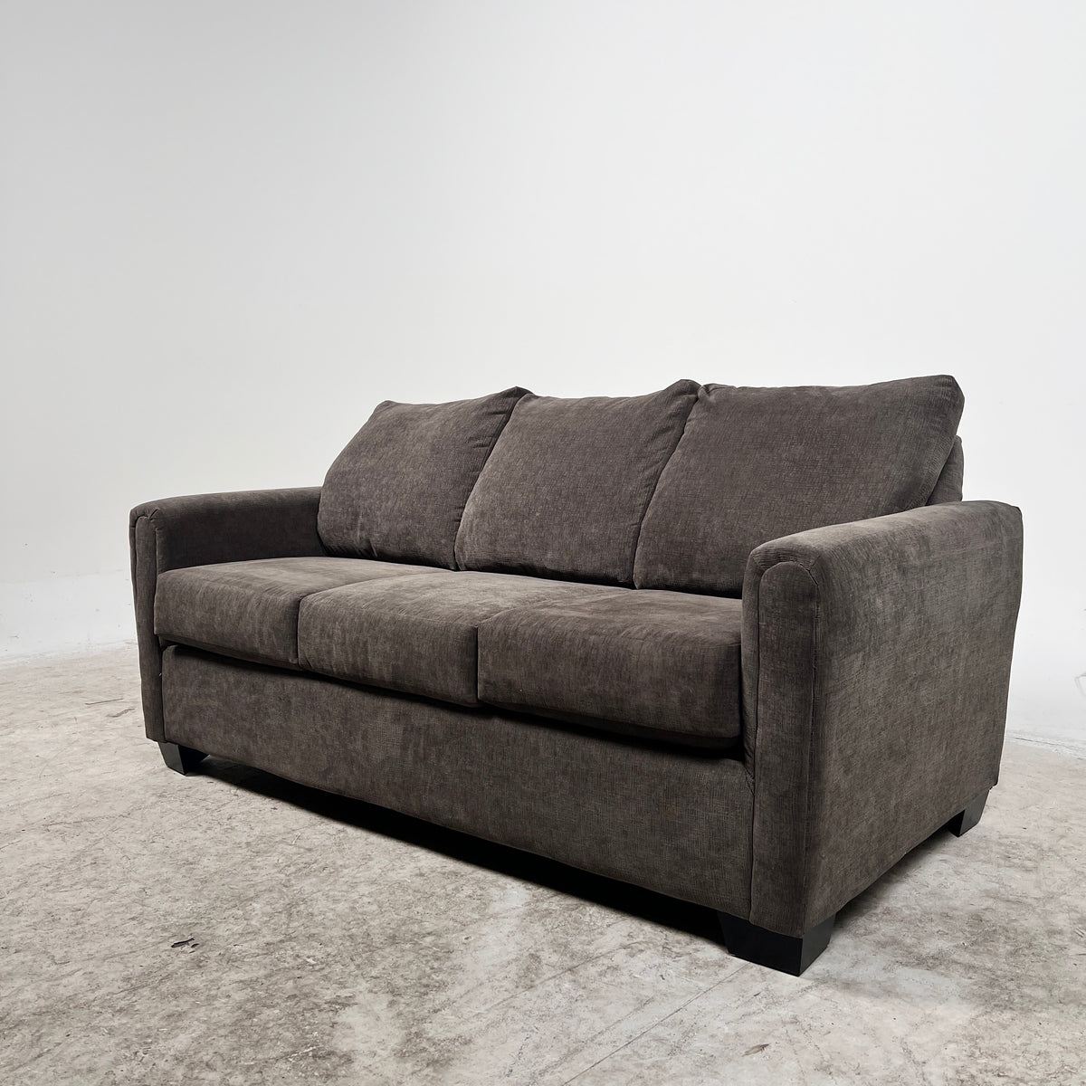 Pull Out couch with a mattress. Sleeper sofa bed. delivery available
