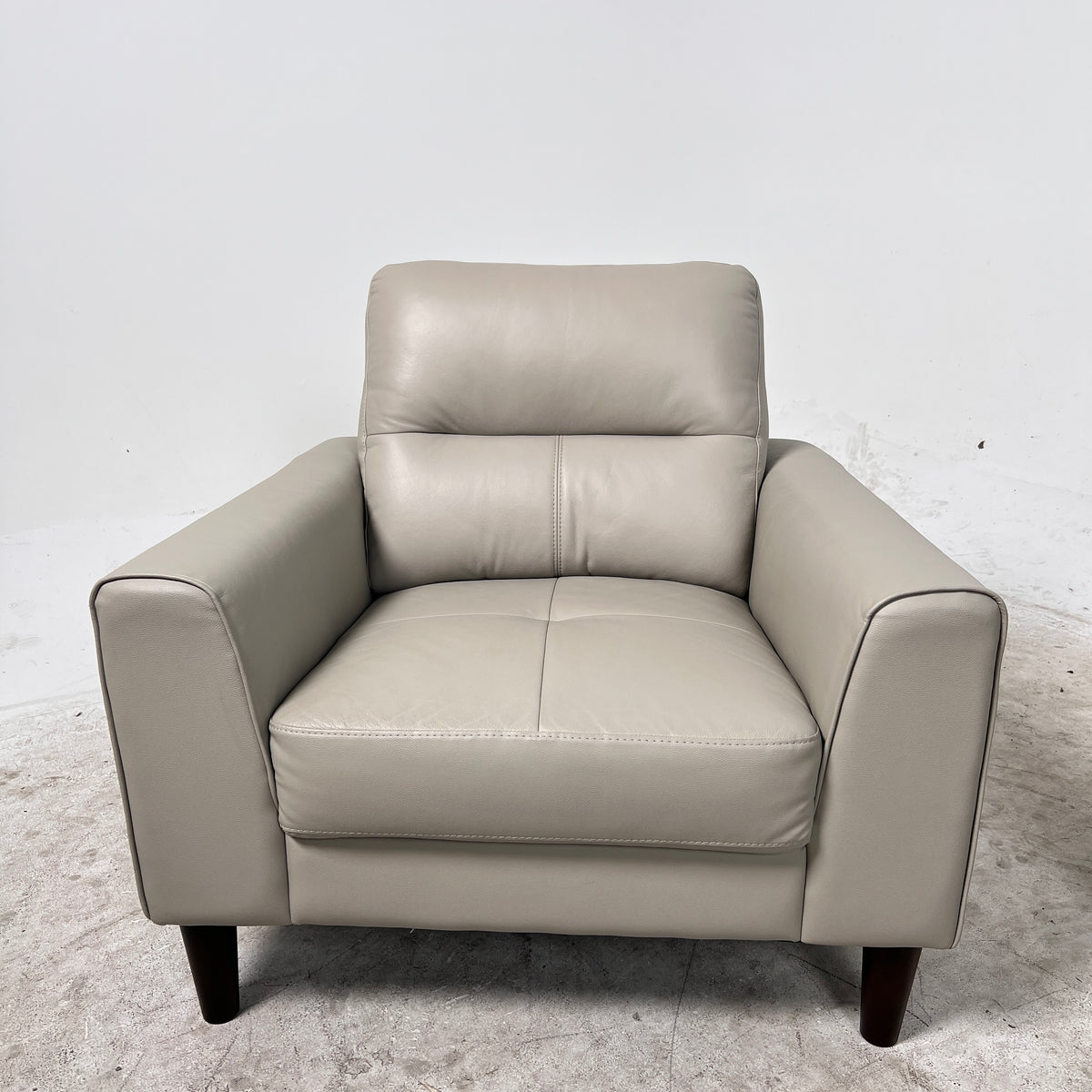 Leather Sofa set. 3+1 Couch + armchair set. Delivery available