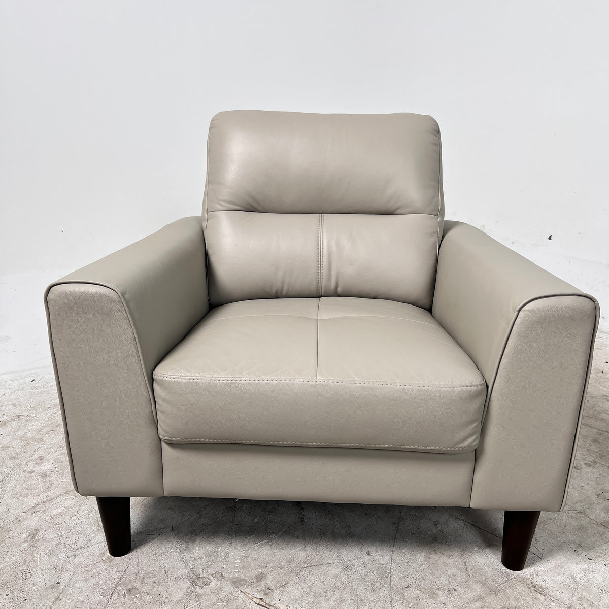 Leather Sofa set. 3+1 Couch + armchair set. Delivery available
