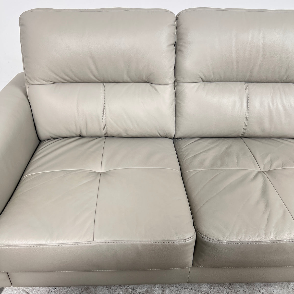 Leather Sofa set. 3+1 Couch + armchair set. Delivery available