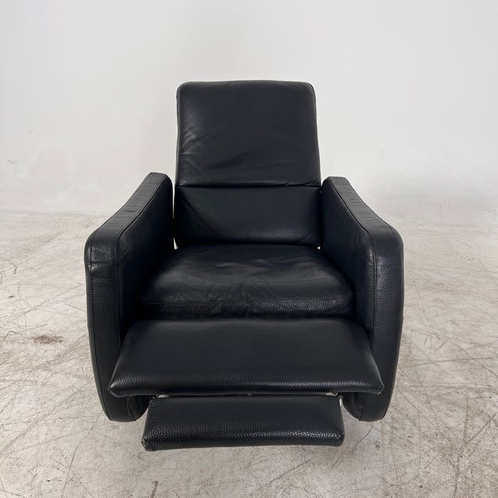 ItalSofa Natuzzi Full grain Recliner Swivel Chair. Armchair.