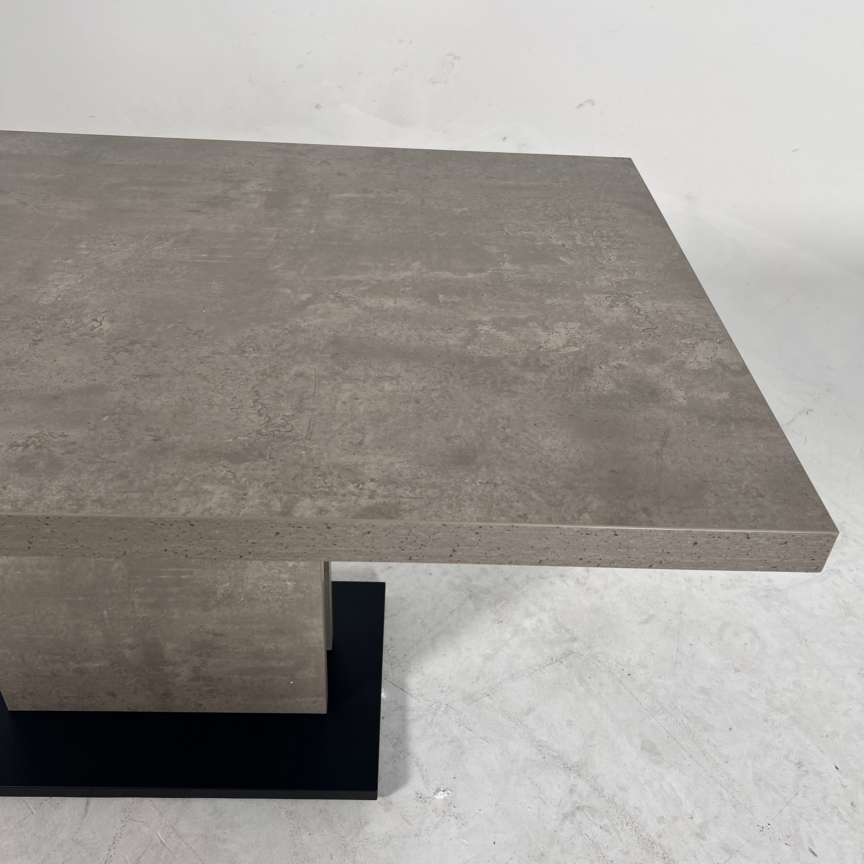 Moe's dinning table. New open Box Table. Delivery available