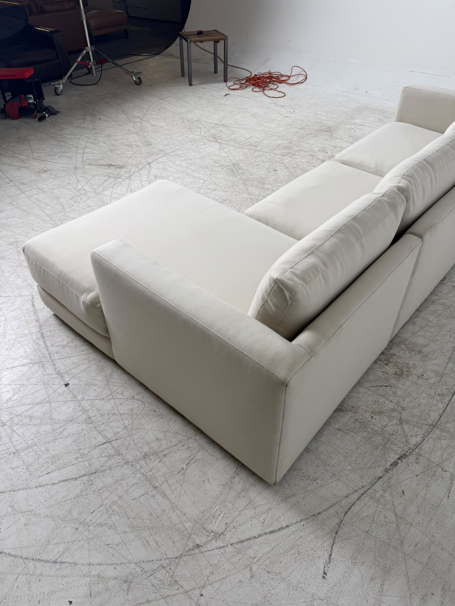 Cream L shaped sofa couch. L shaped sofa couch. Delivery available