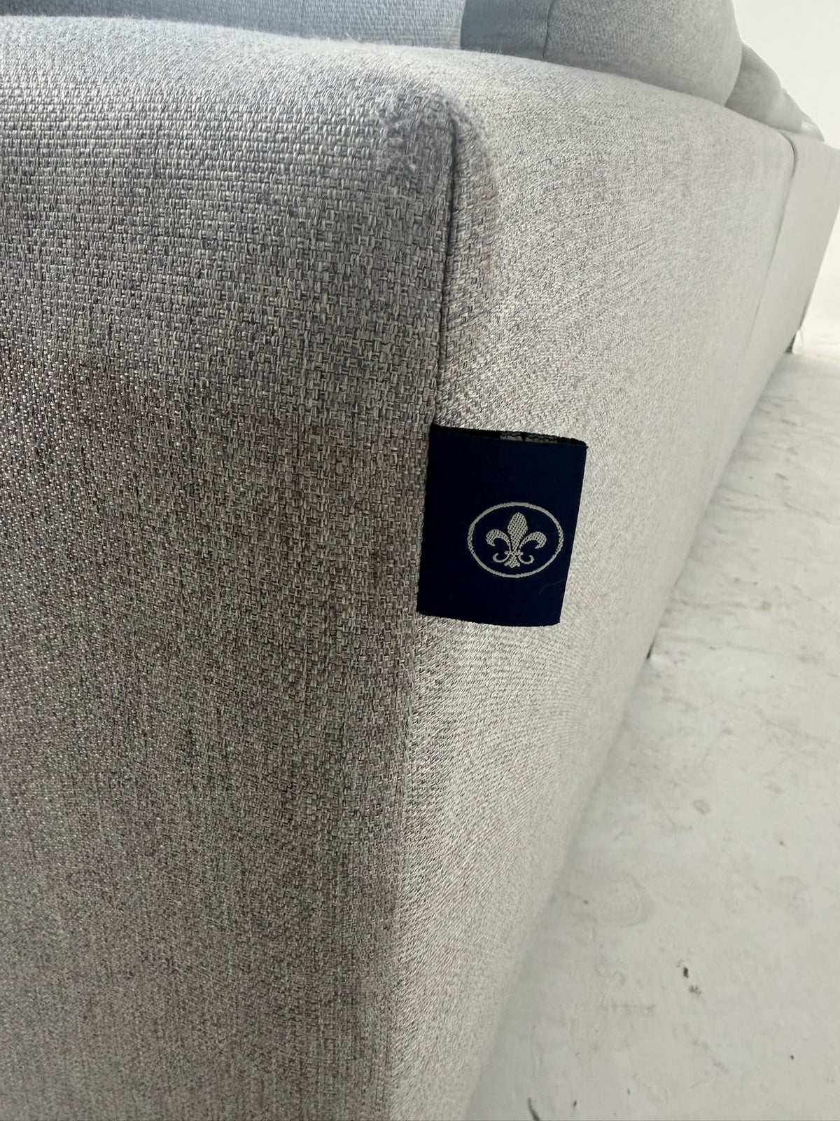 Liz Muebles Sectional. Large L shaped sofa couch. Delivery available
