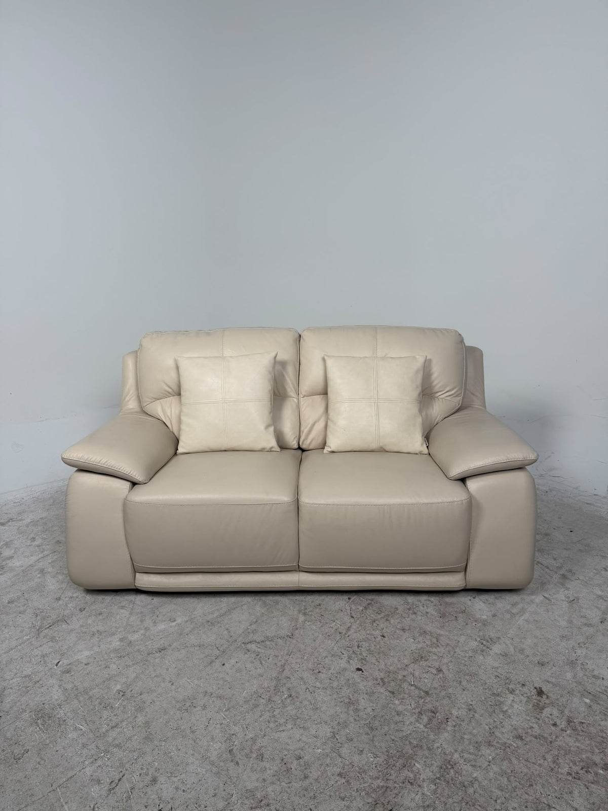 Chateau D'ax Leather Loveseat. Genuine leather 2 seater sofa couch. Delivery available