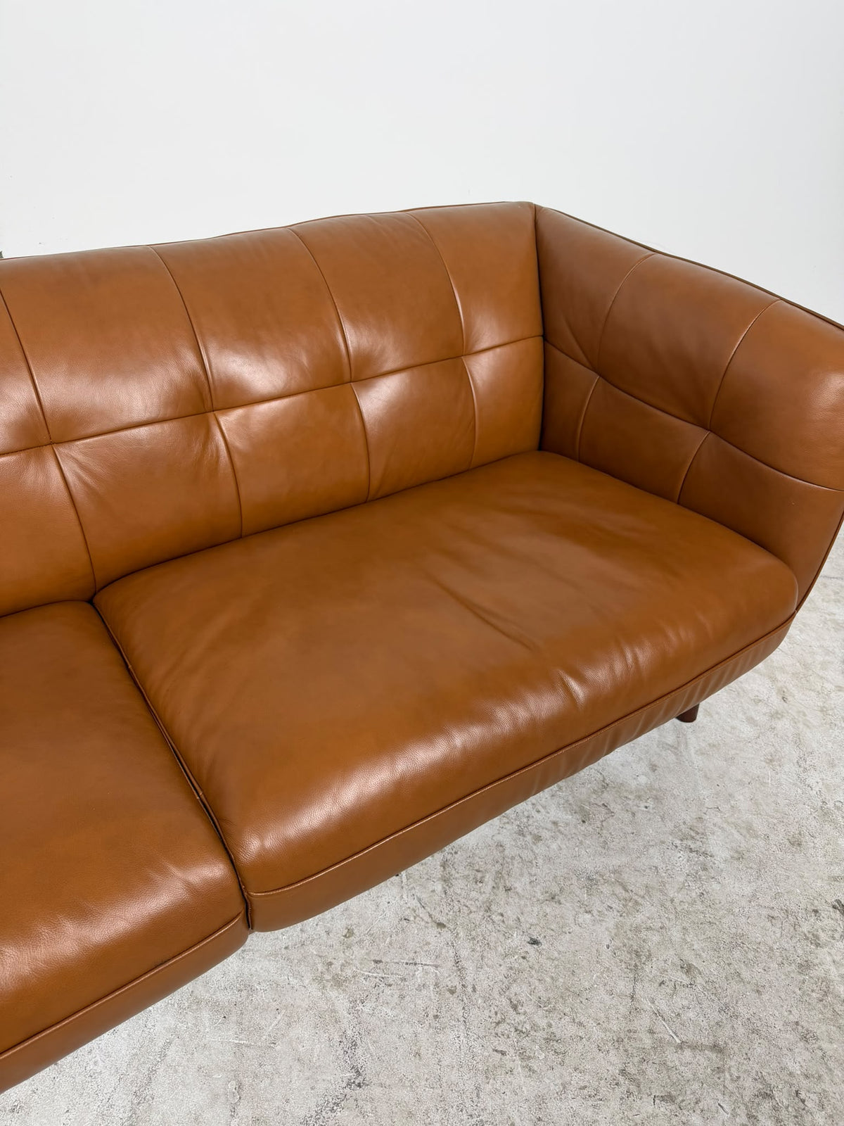 Jag's furniture 3 seater sofa couch. Real leather sofa. Delivery available