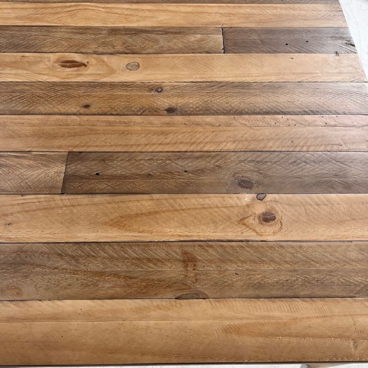 New LH Dinning table. Real Wood Table.