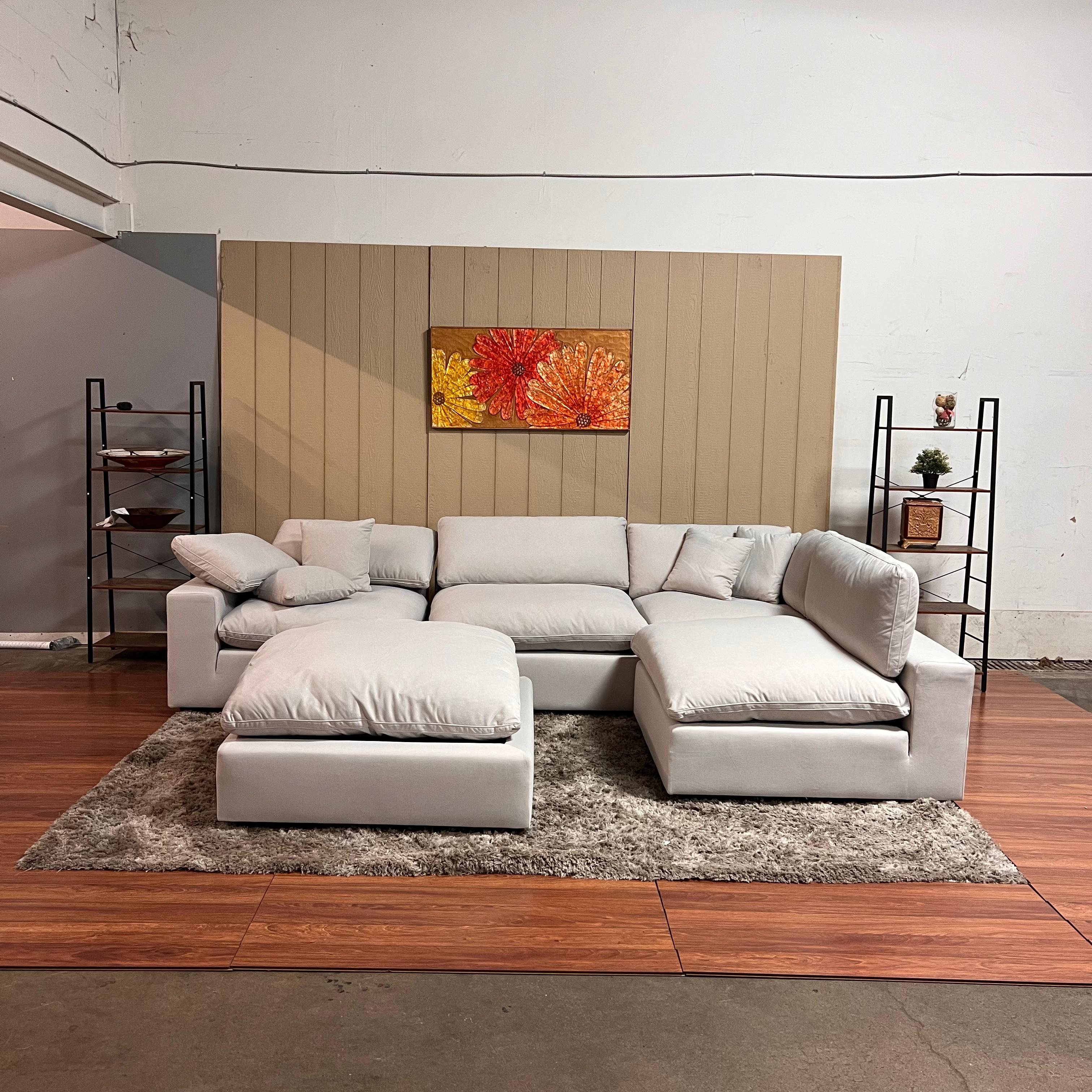 CasaBella Haylee Cloud modular sectional