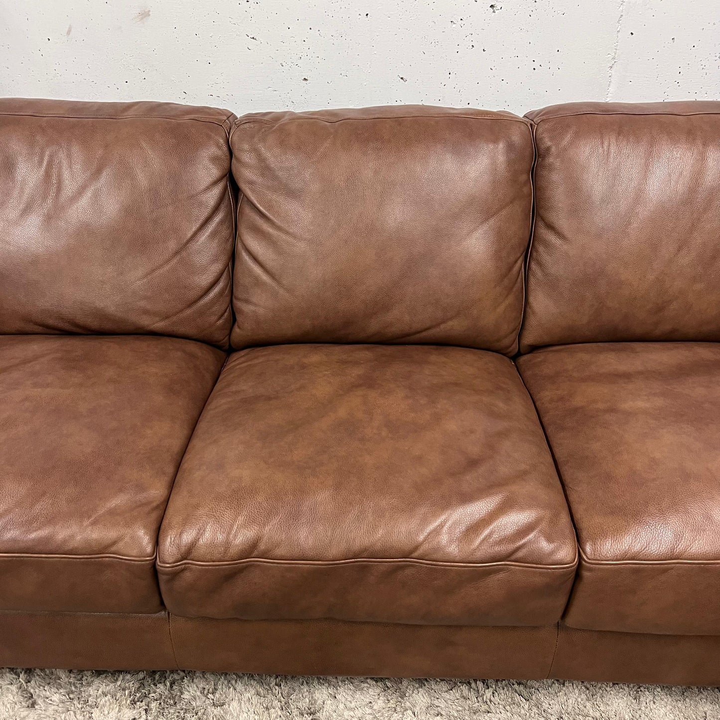 Genuine italian leather sofa.