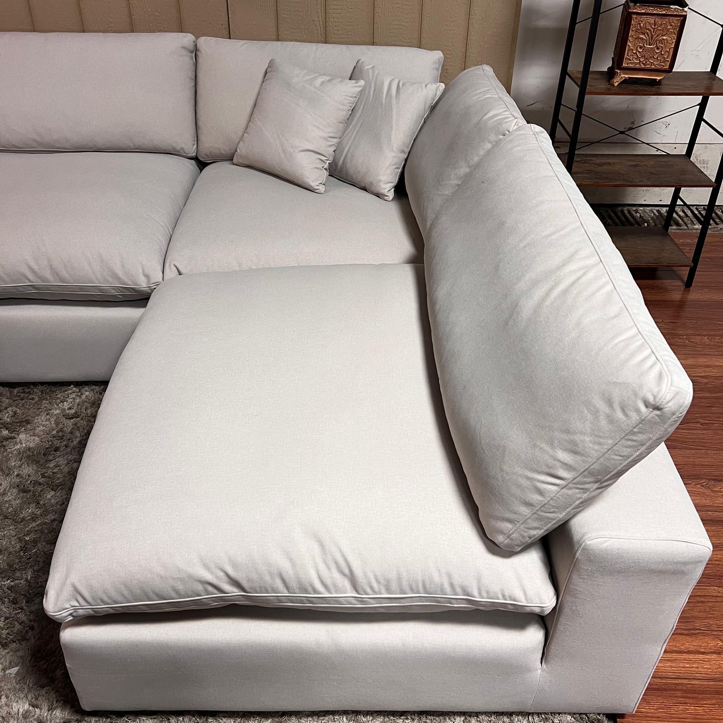 CasaBella Haylee Cloud modular sectional