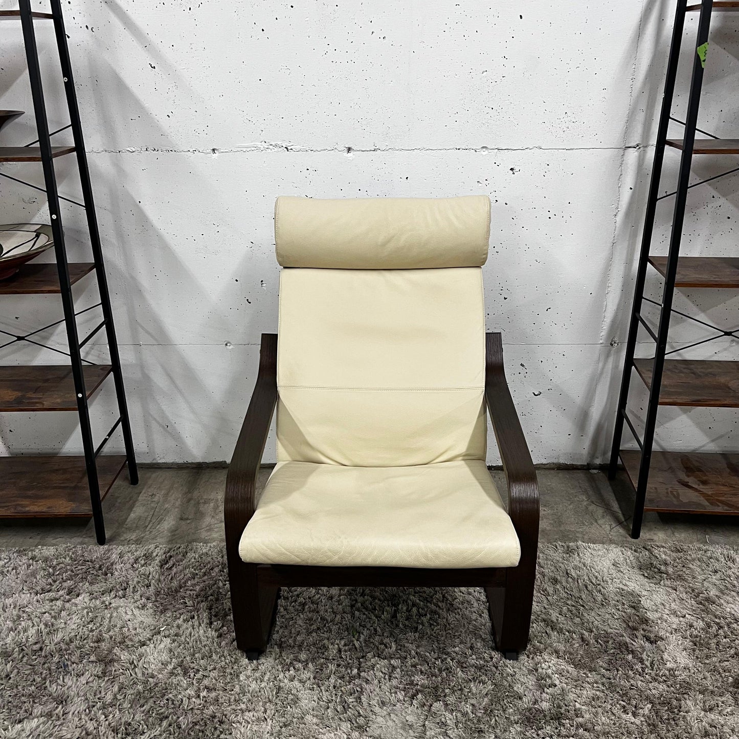 Single chair. Accent chair