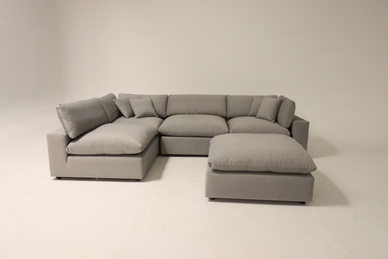 Bnib 5 piece Cloud sectional. Modular down filled sofa couch