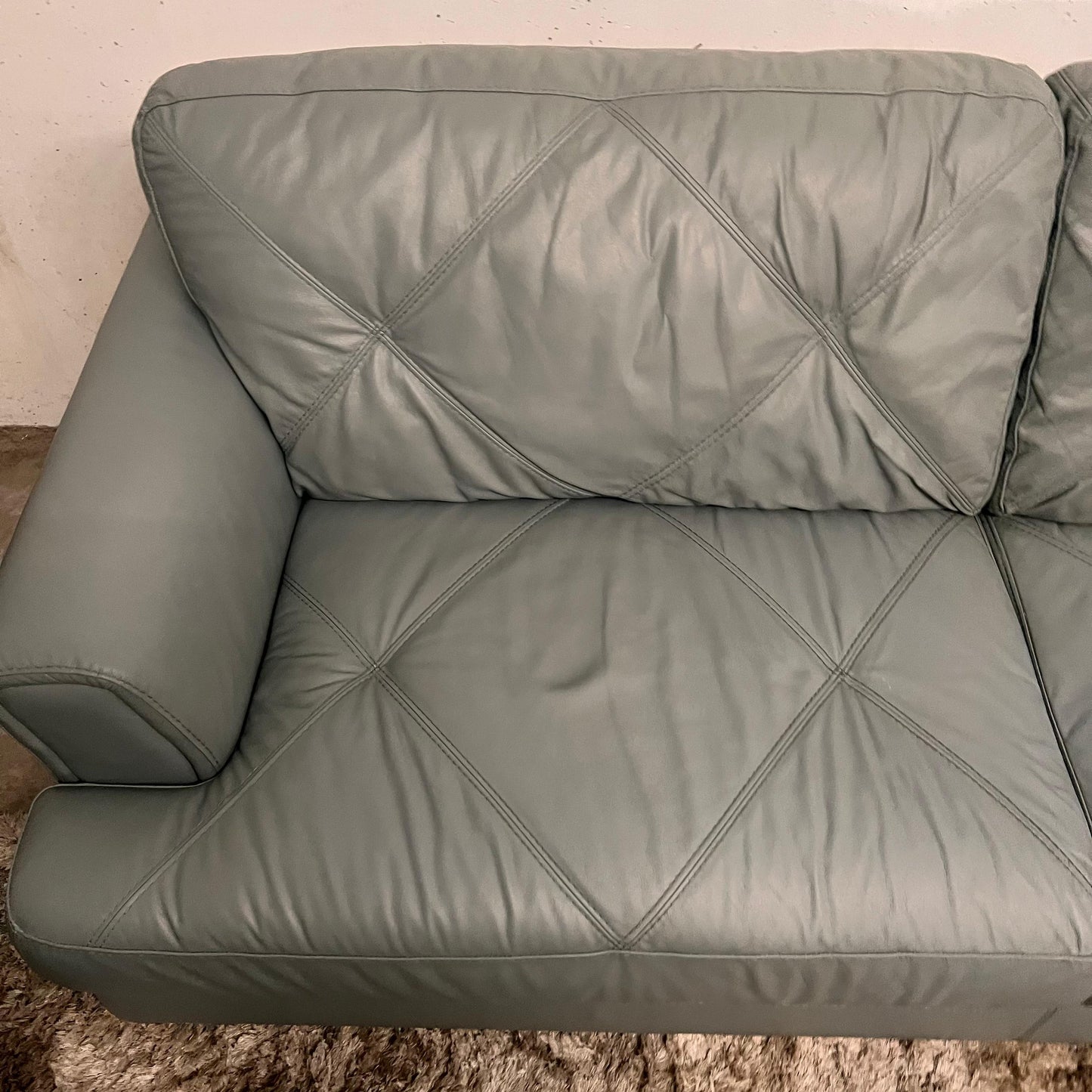 Chateau D'ax leather Sofa and loveseat set.