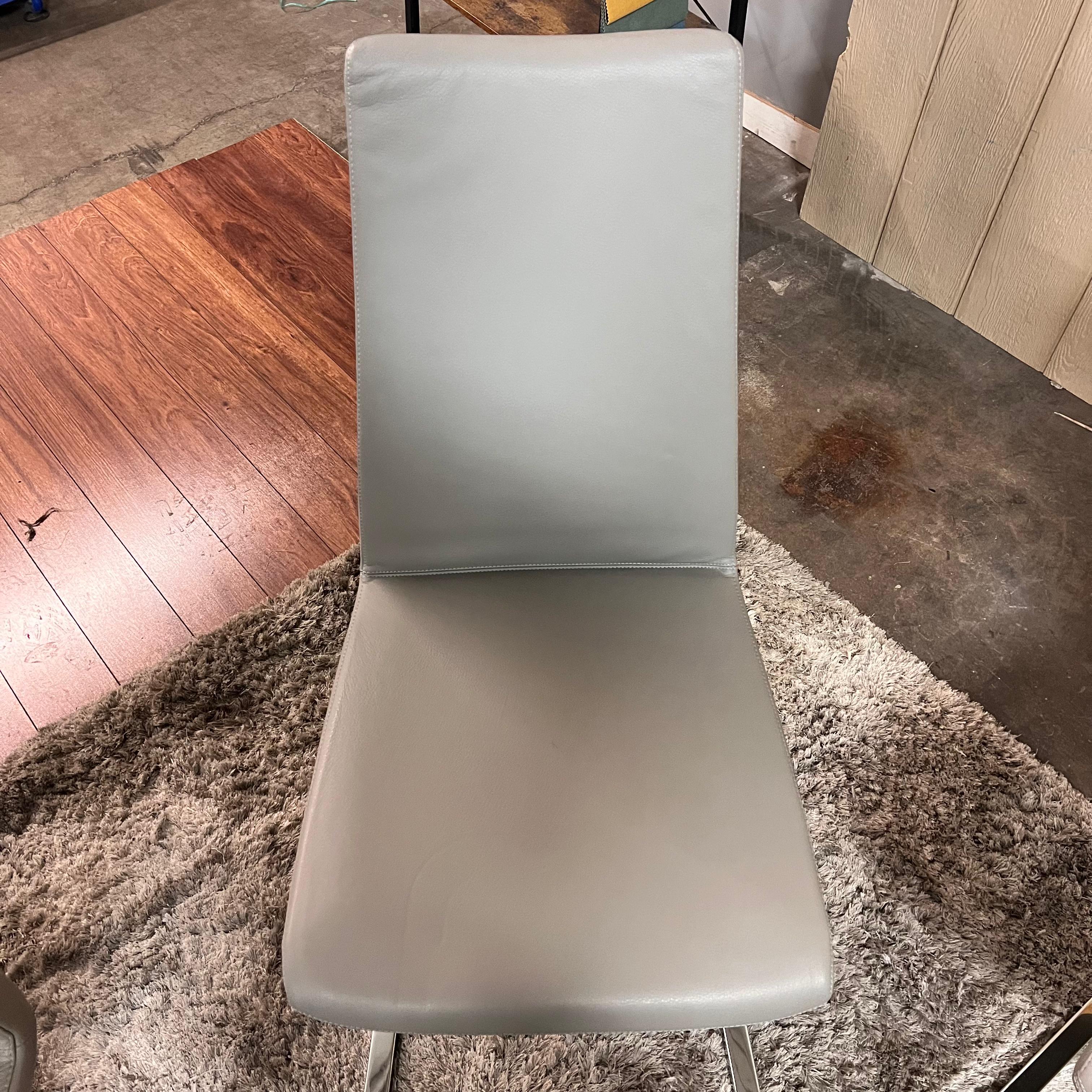 Rolf Benz 7800 chair. Genuine leather.