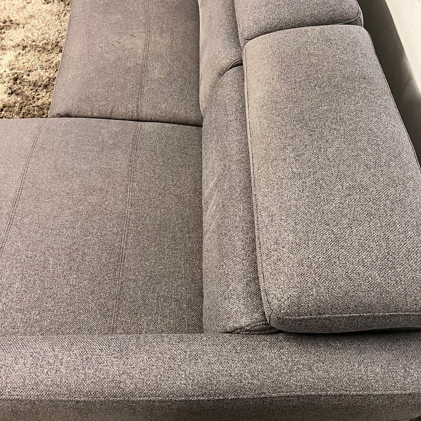 Kendra power motion sectional
