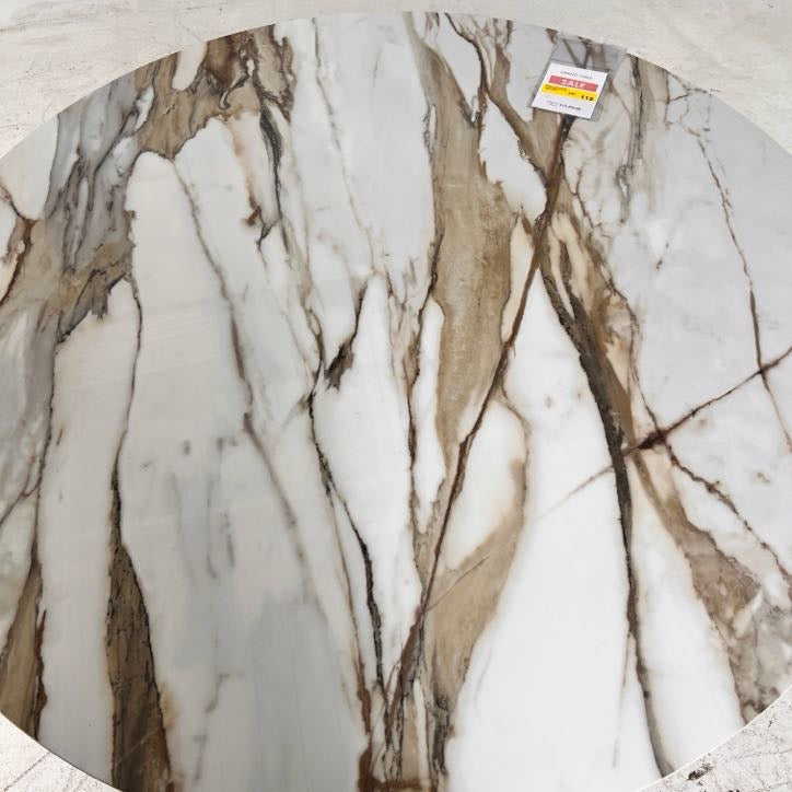 New Natuzzi Italia Campus dining table. High End Marble Table