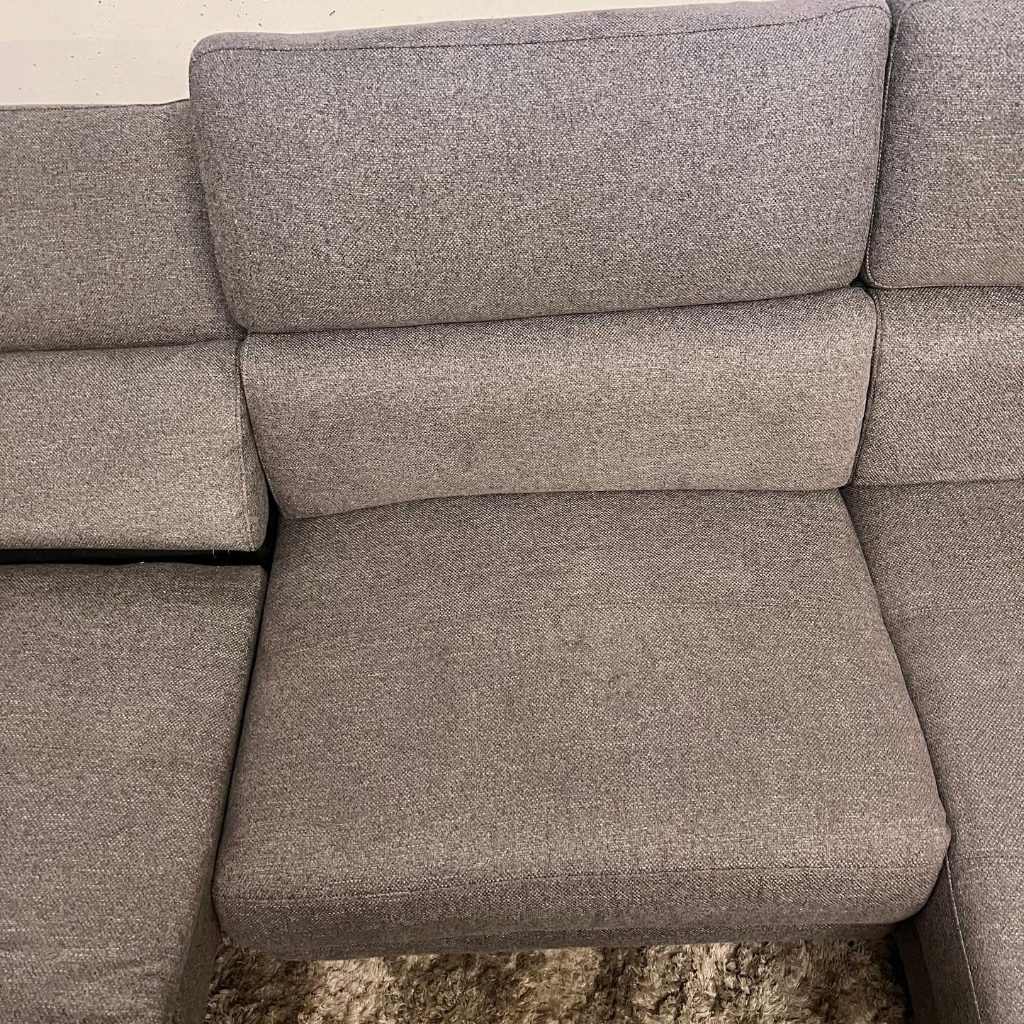Kendra power motion sectional