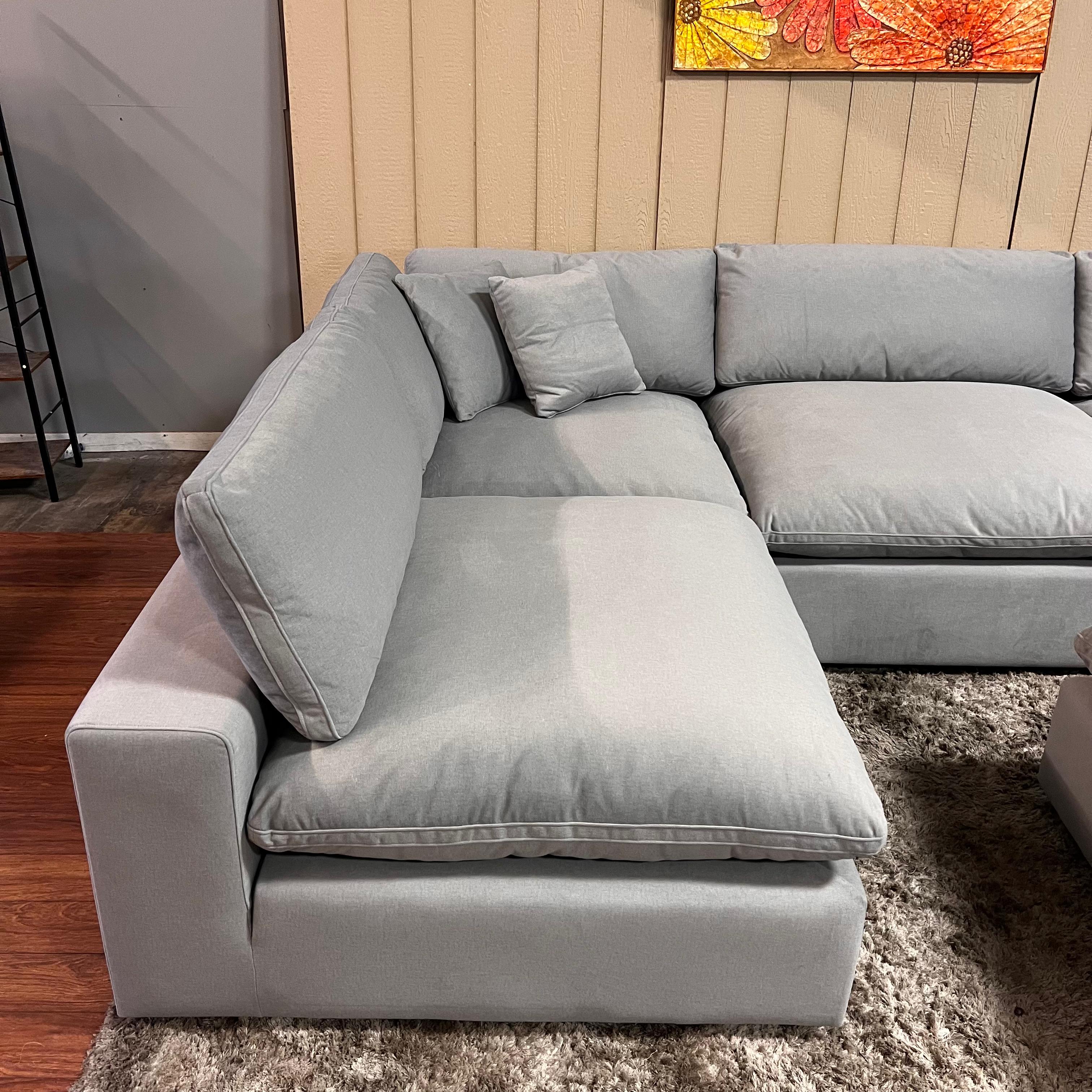 CasaBella Haylee cloud modular sectional